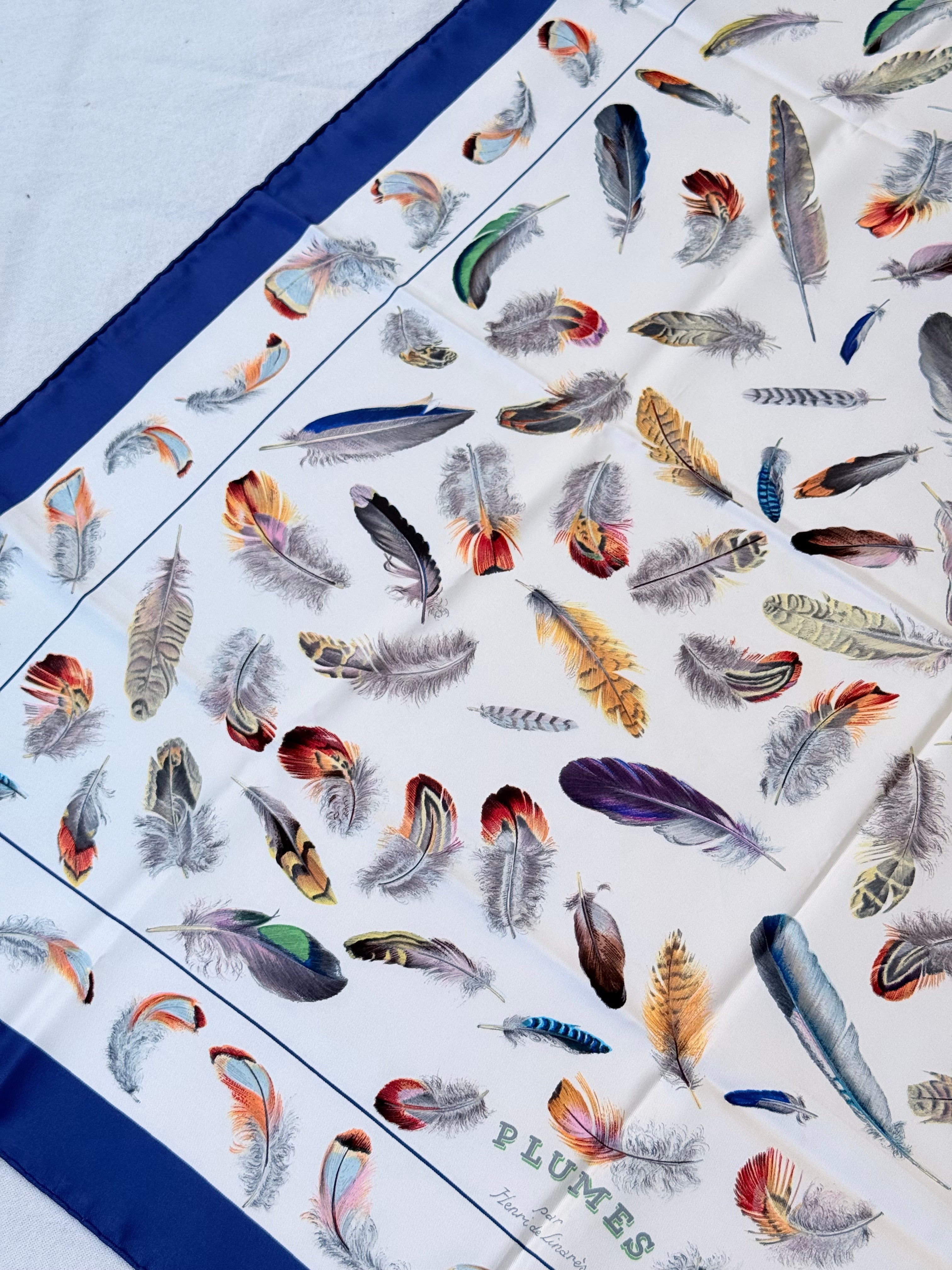 Foulard Hermès – Modèle Plumes