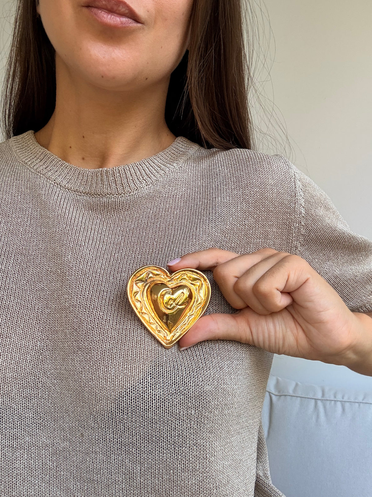 Broche Christian Lacroix vintage - Coeur doré bombé