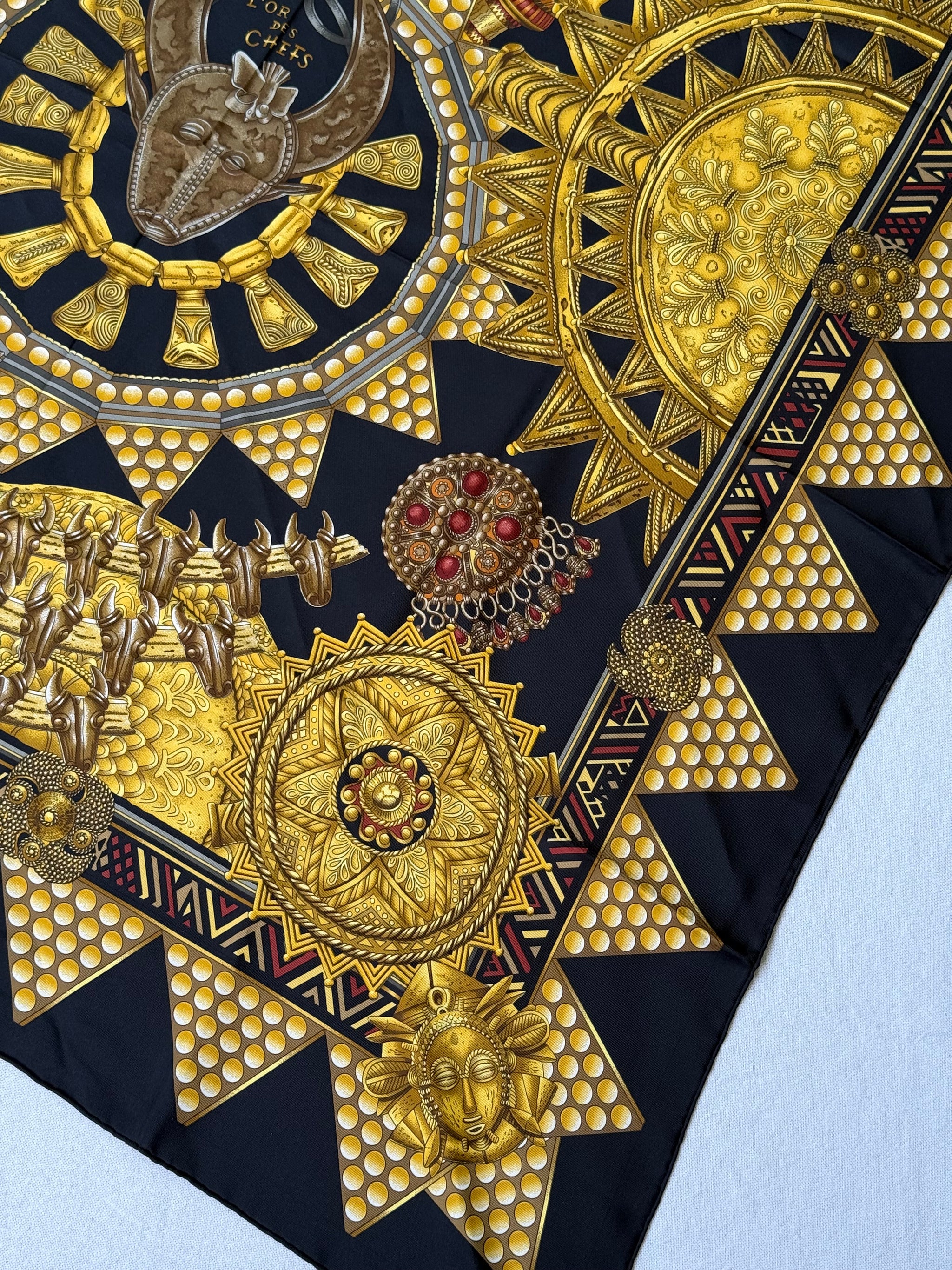 Foulard Hermès – Modèle L'or des chefs