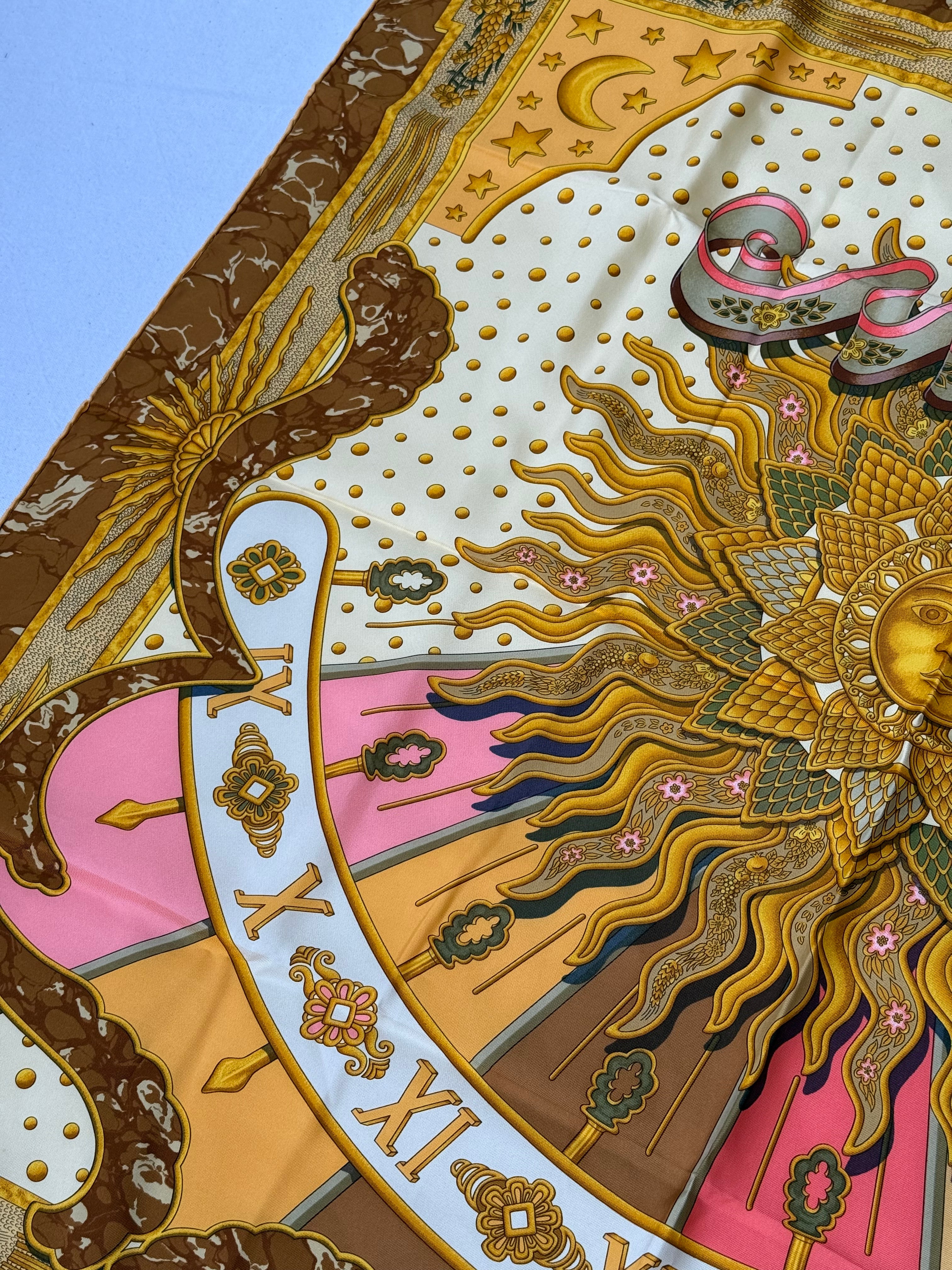 Foulard Hermès – Modèle Carpe Diem