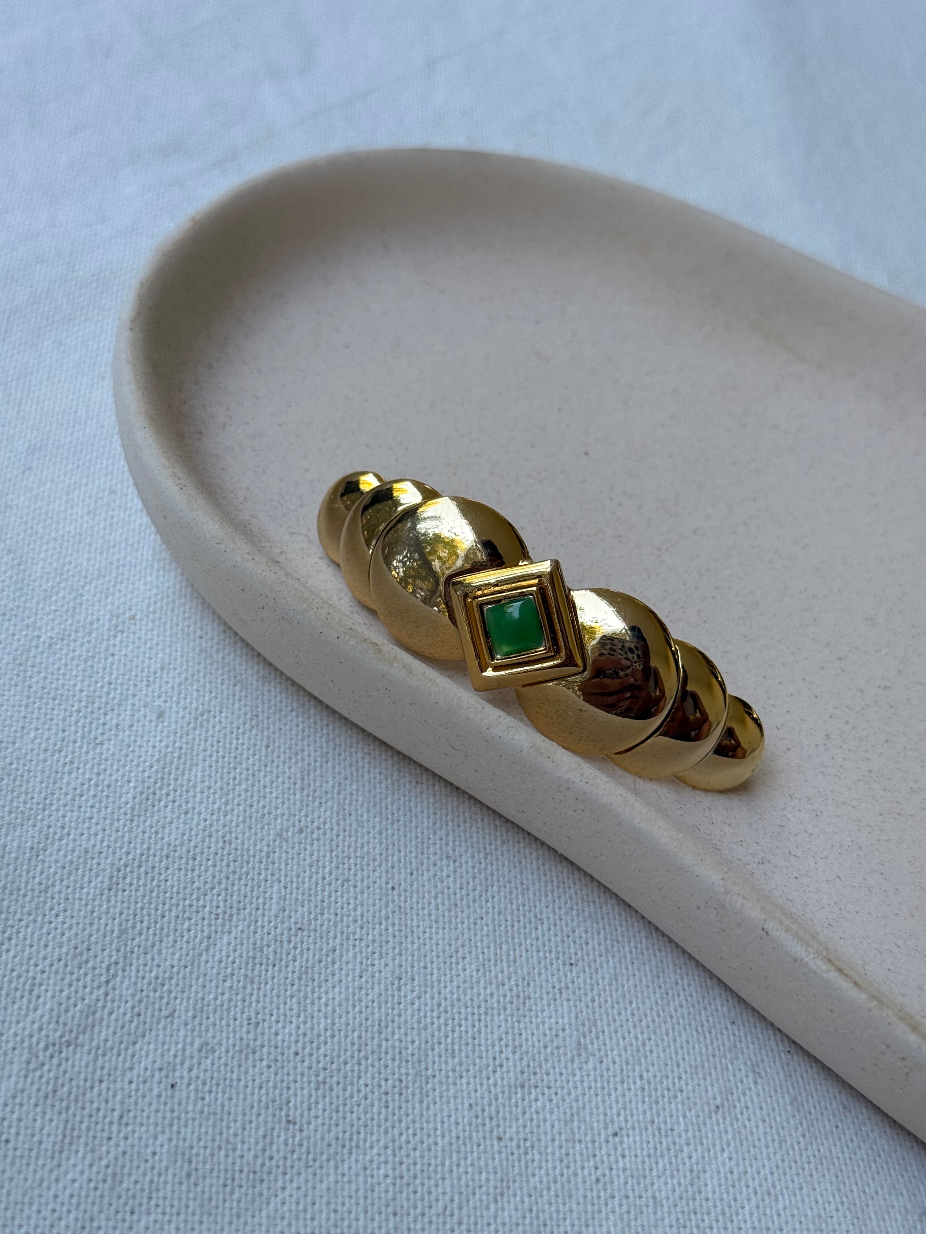 Broche Helena Rubinstein vintage - Motif géométrique et strass vert