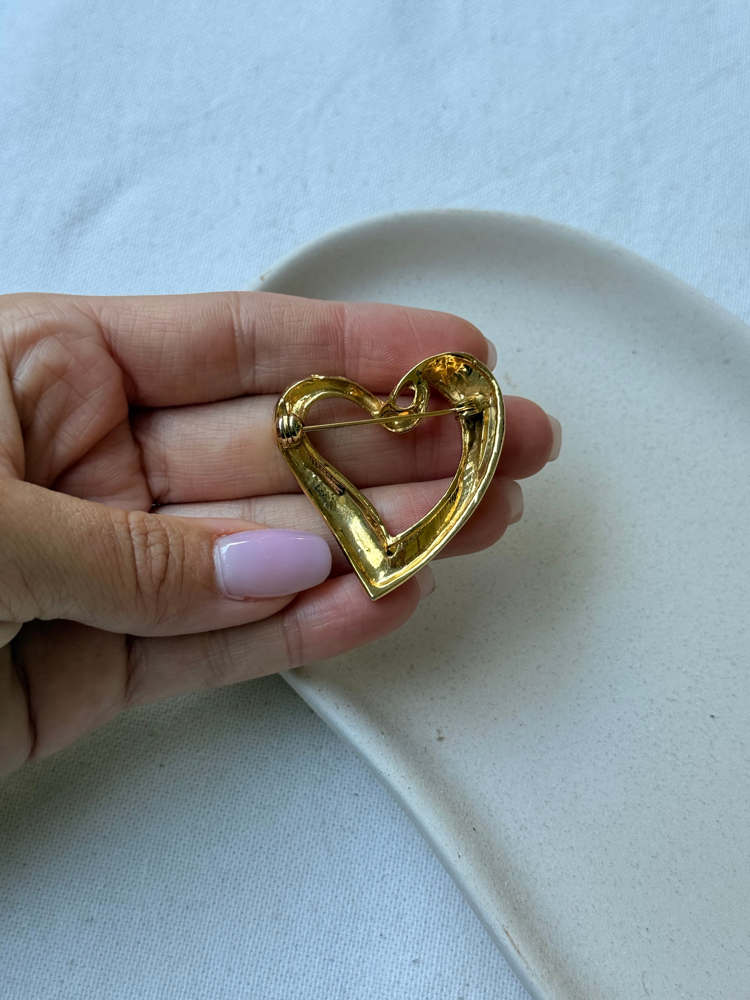 Broche vintage - Cœur ajouré doré
