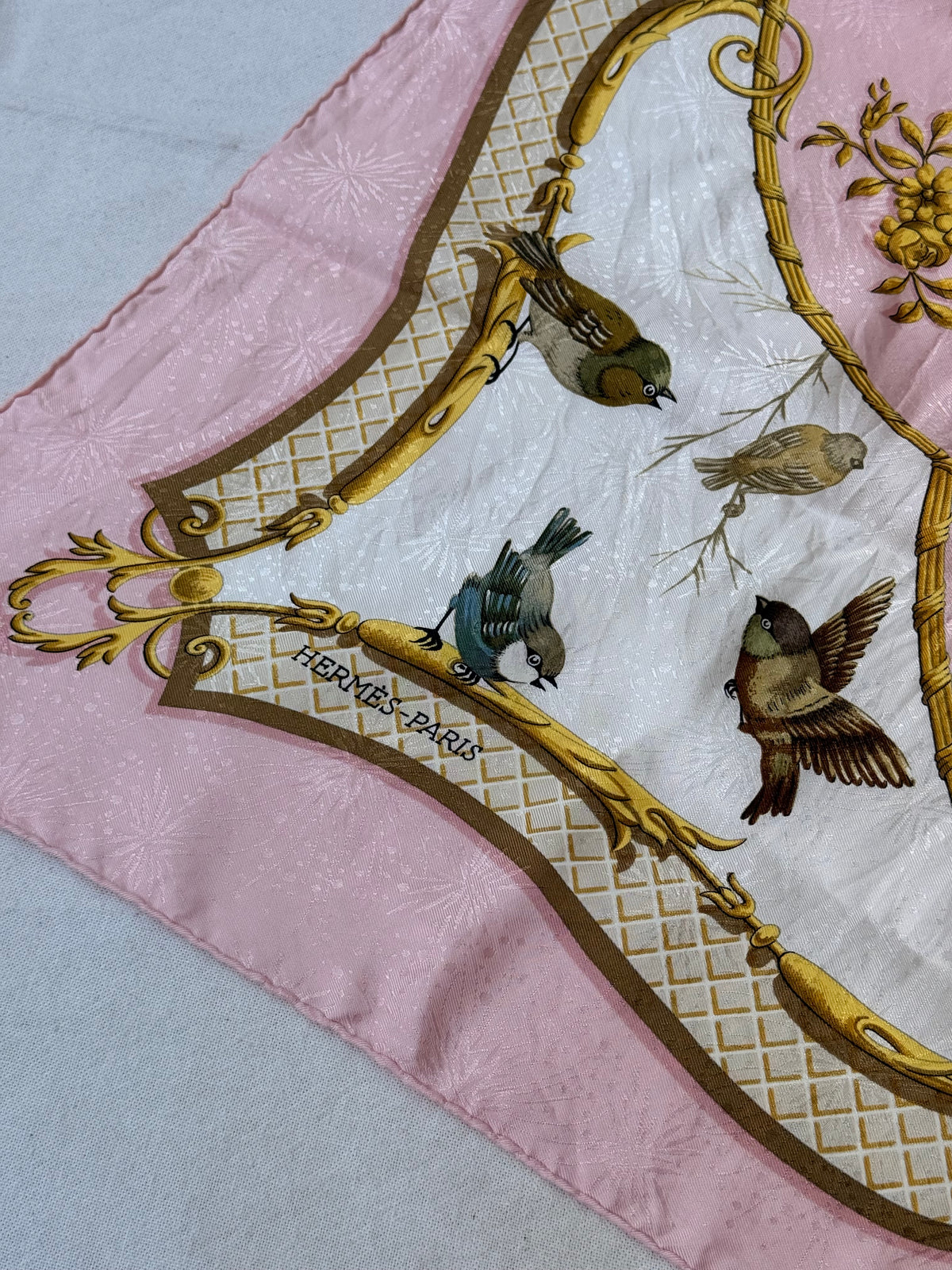 Foulard Hermès – Modèle La Clé des Champs
