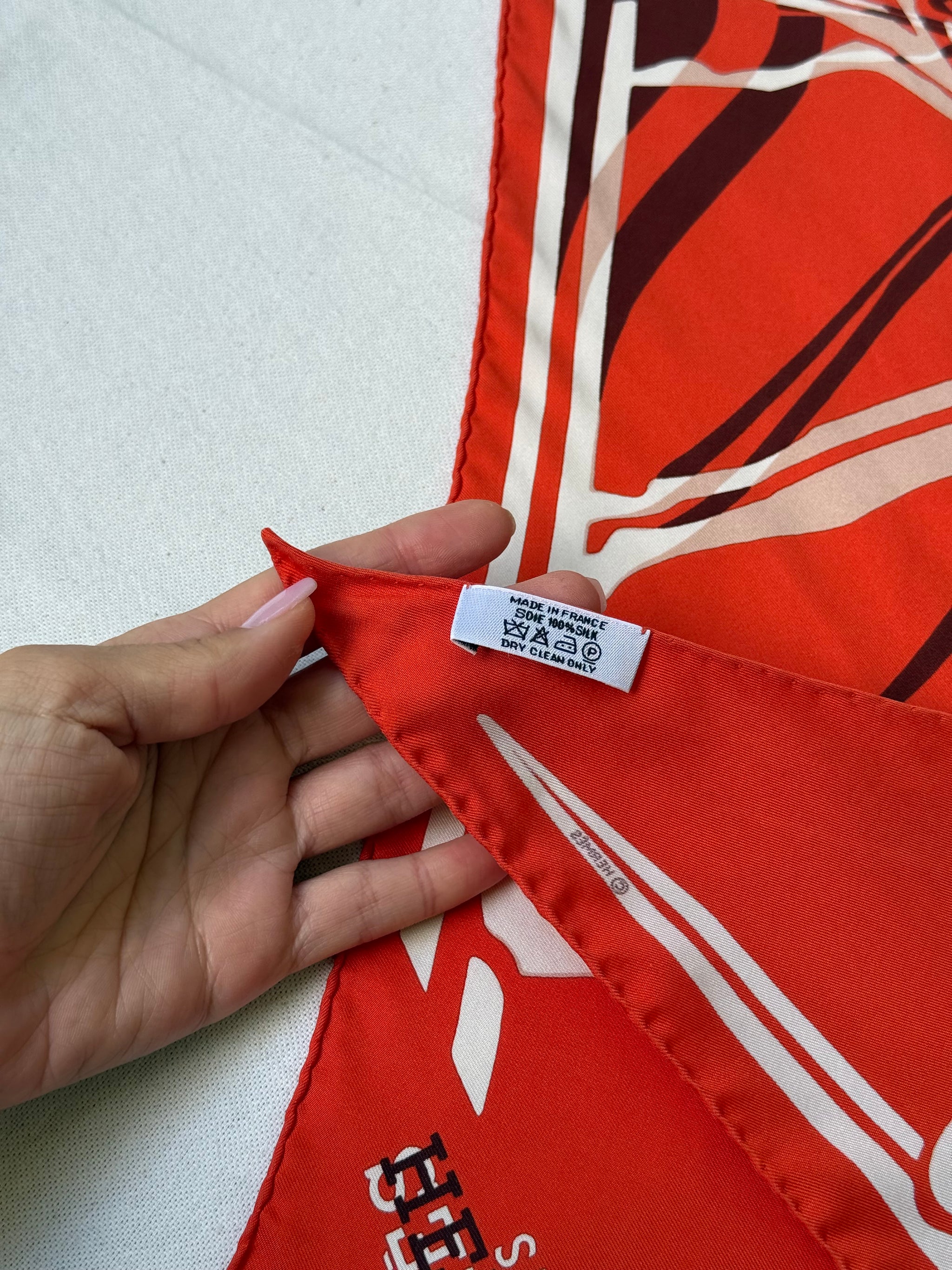 Triangle Hermès – Modèle Calèche Élastique orange