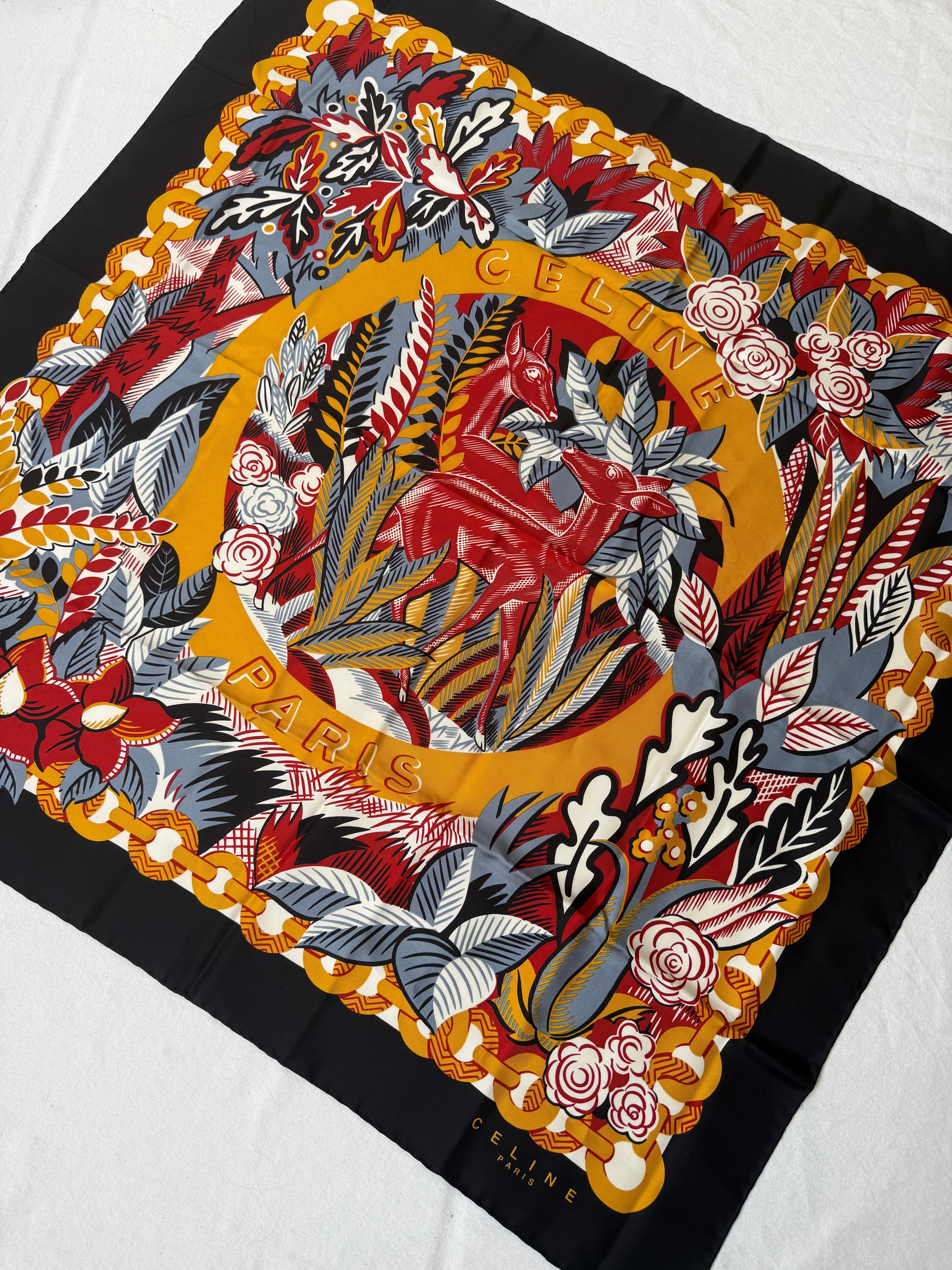 Foulard Céline – Motifs feuillages