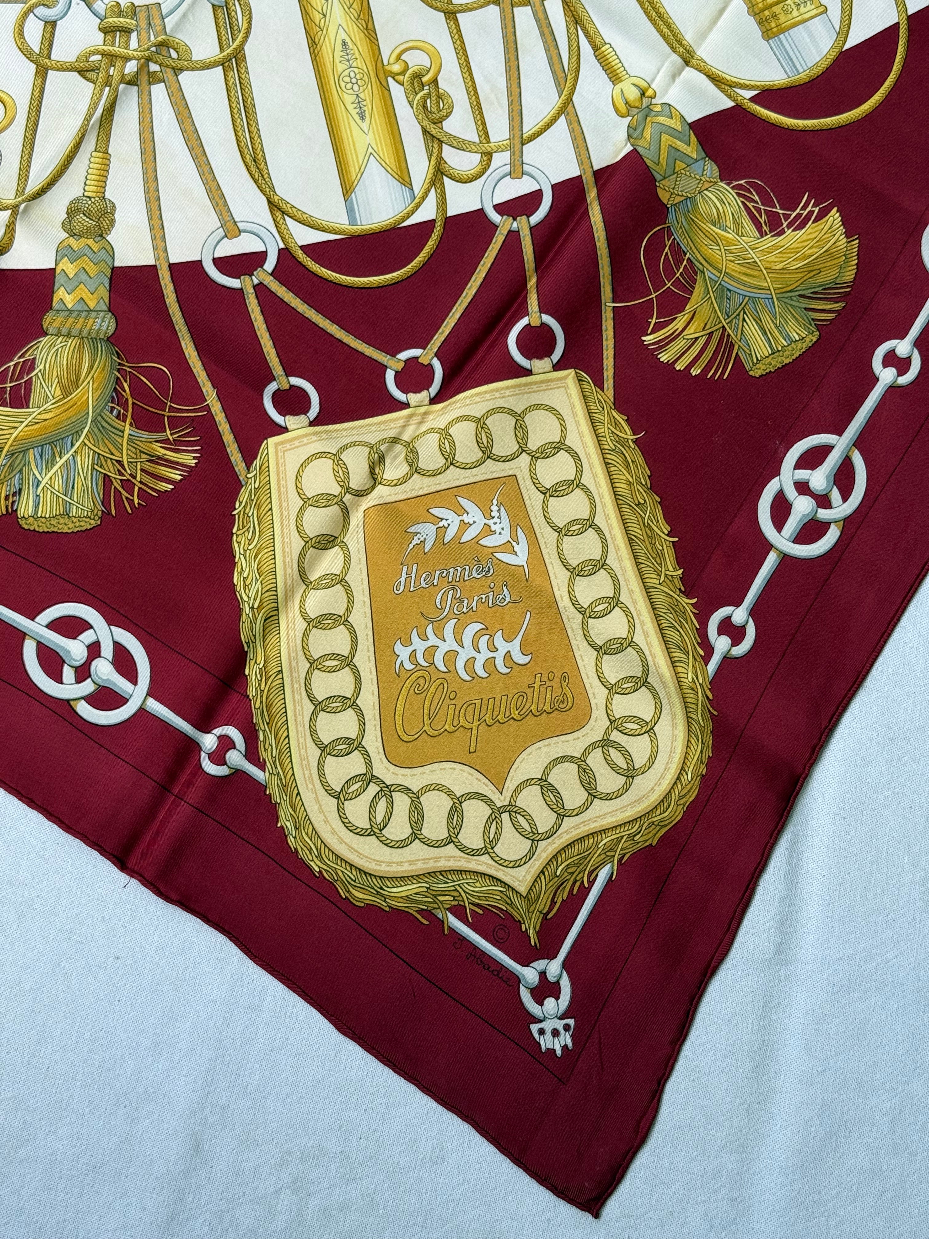 Foulard Hermès – Modèle Cliquetis