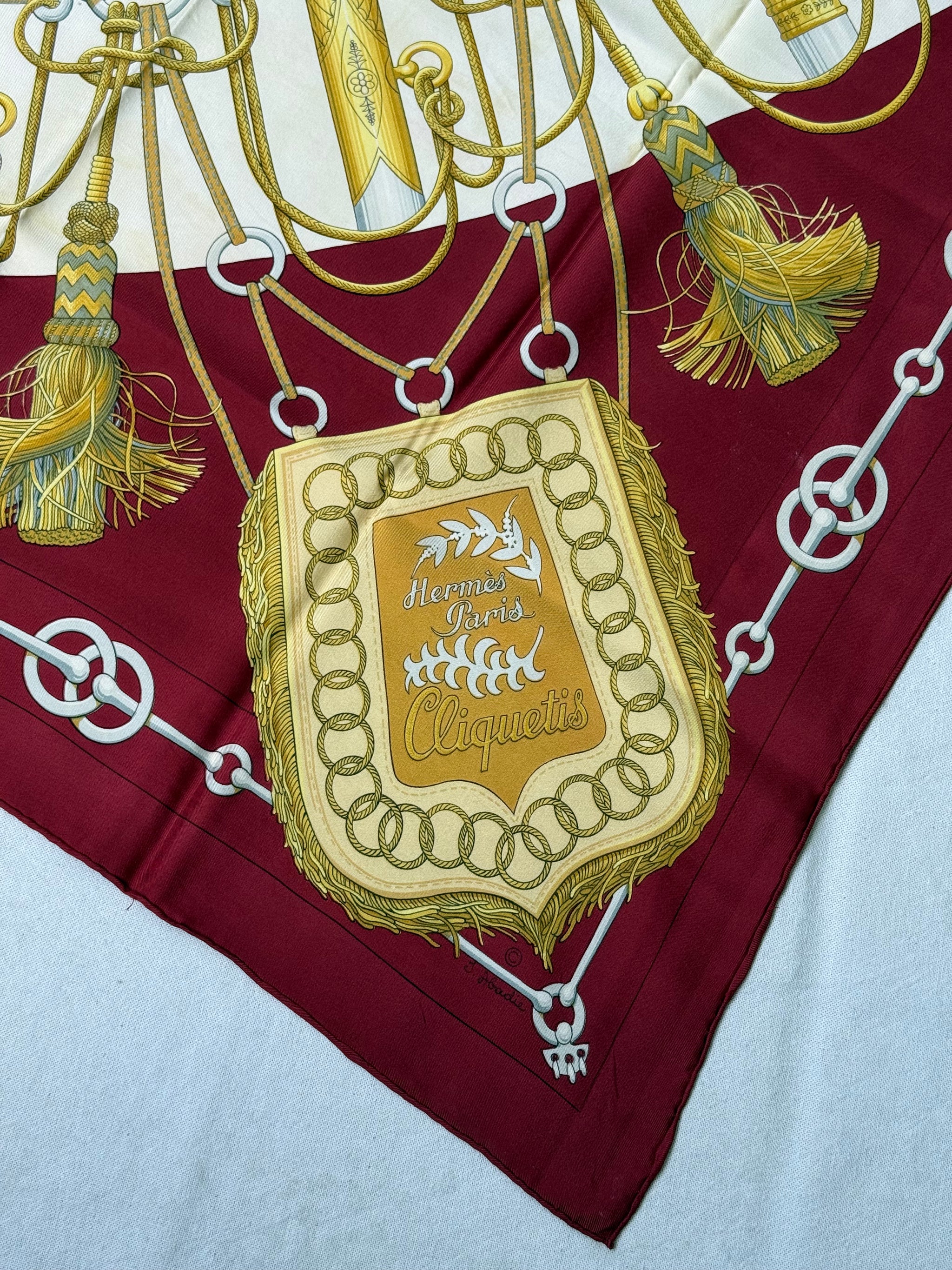 Foulard Hermès – Modèle Cliquetis