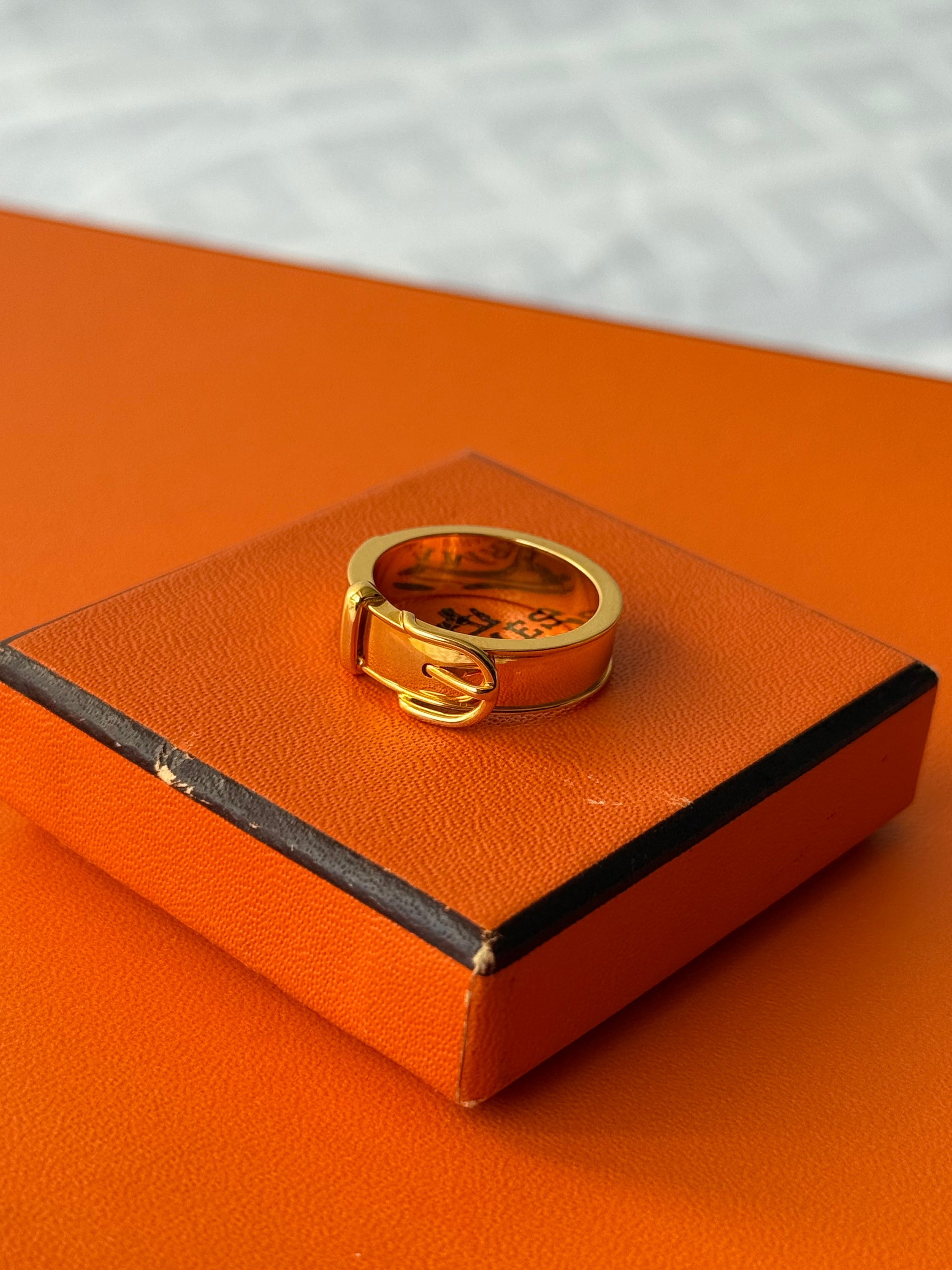 Anneau de foulard Hermès - modèle ceinture