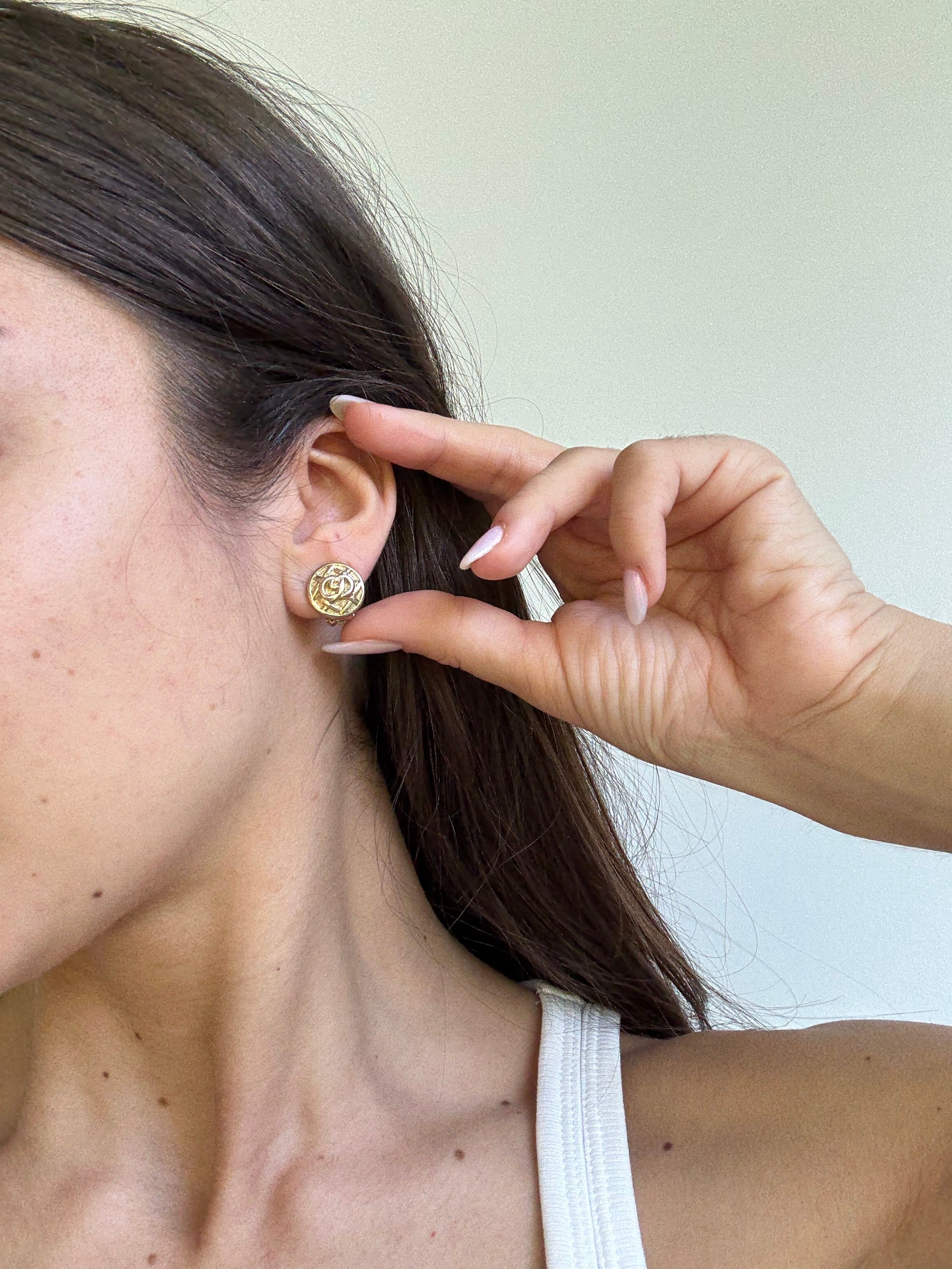 Boucles d’oreilles Christian Dior vintage - Petit modèle CD