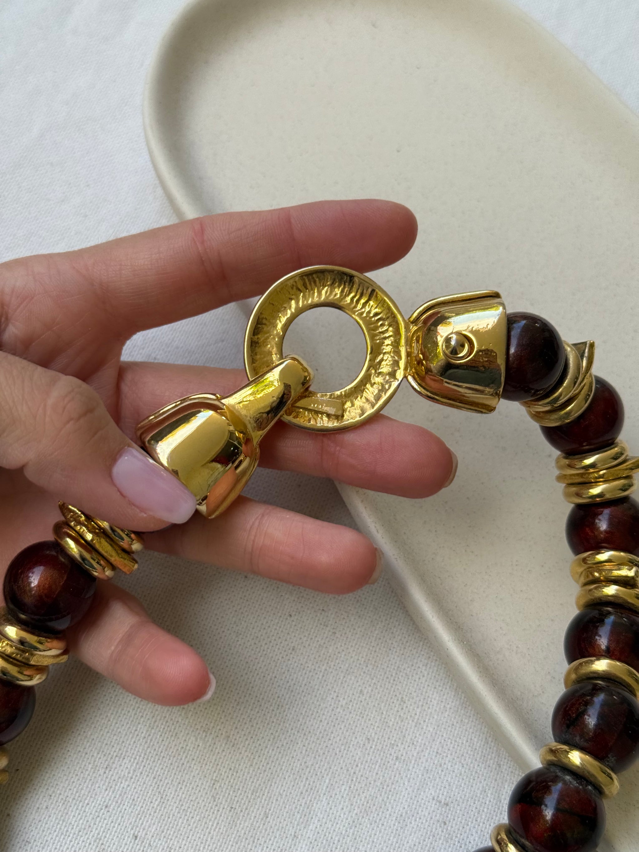 Collier doré vintage - Perles bois et détails dorés