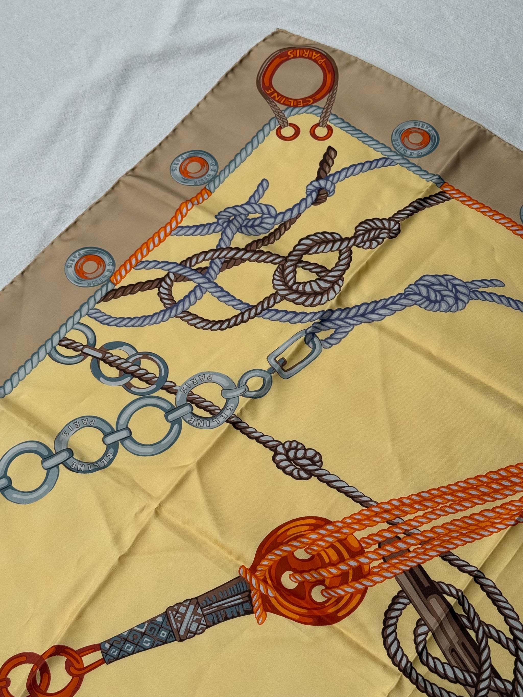 Céline Scarf – Ropes and Chains