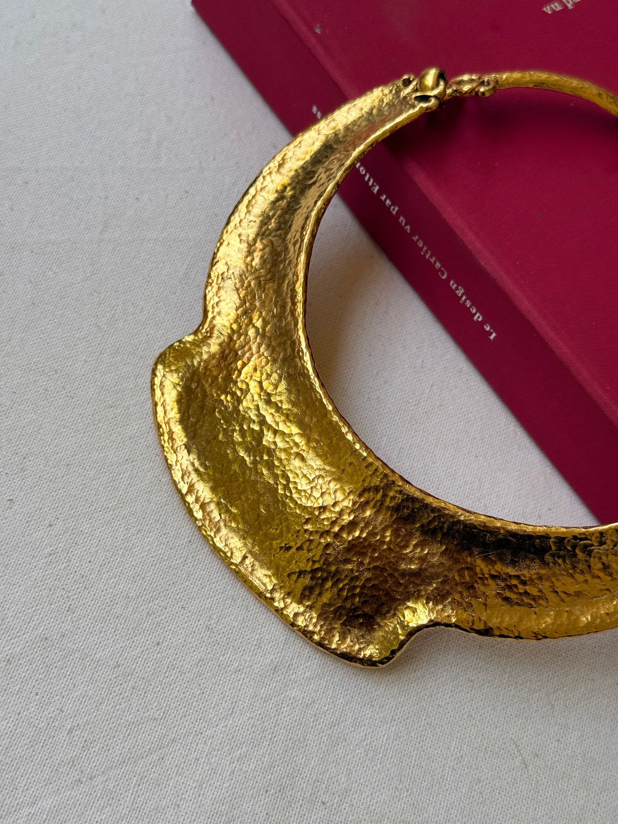 Collier Barrera vintage - Plastron doré