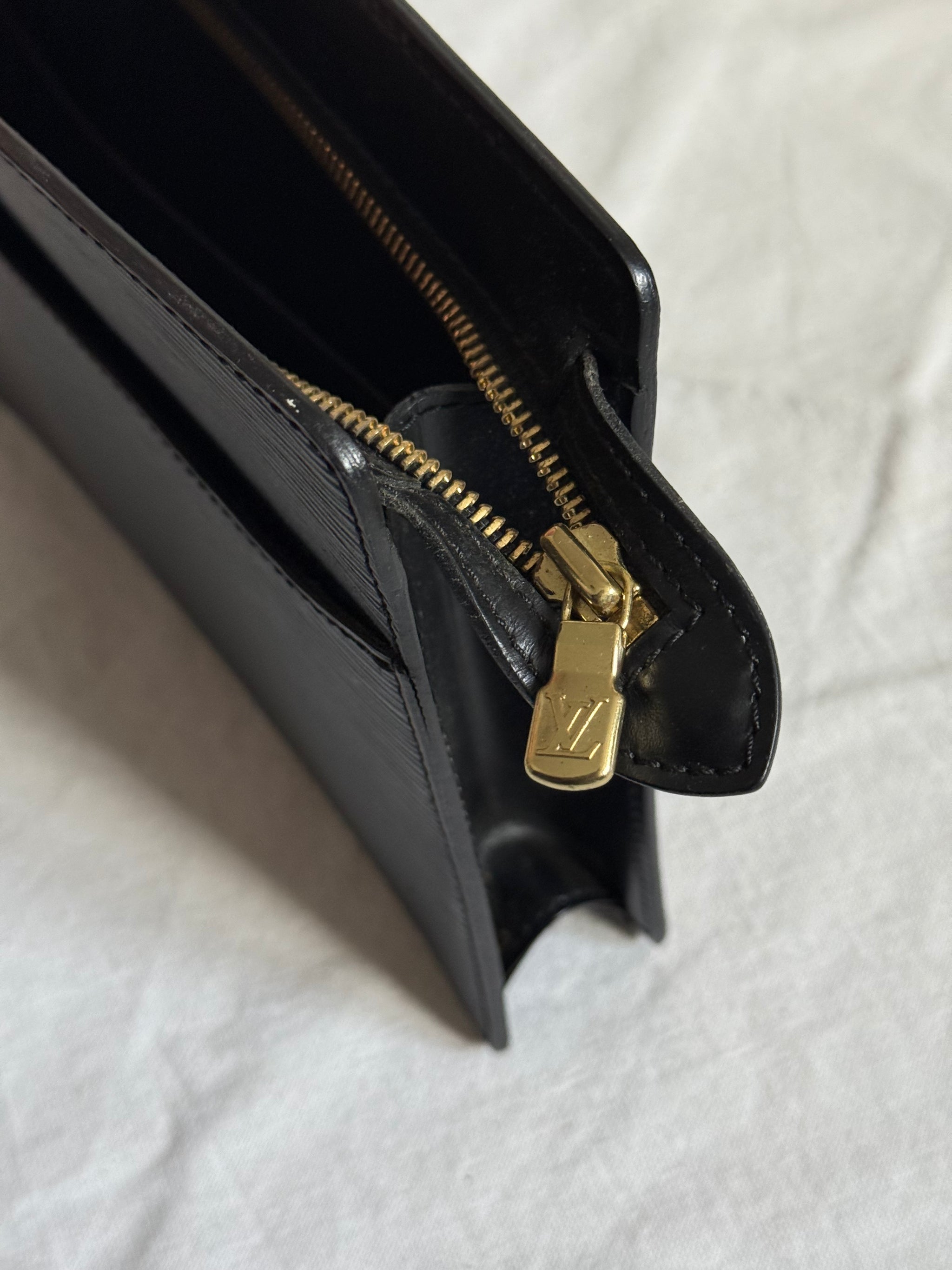 Pochette Louis Vuitton vintage - Cuir épi noir