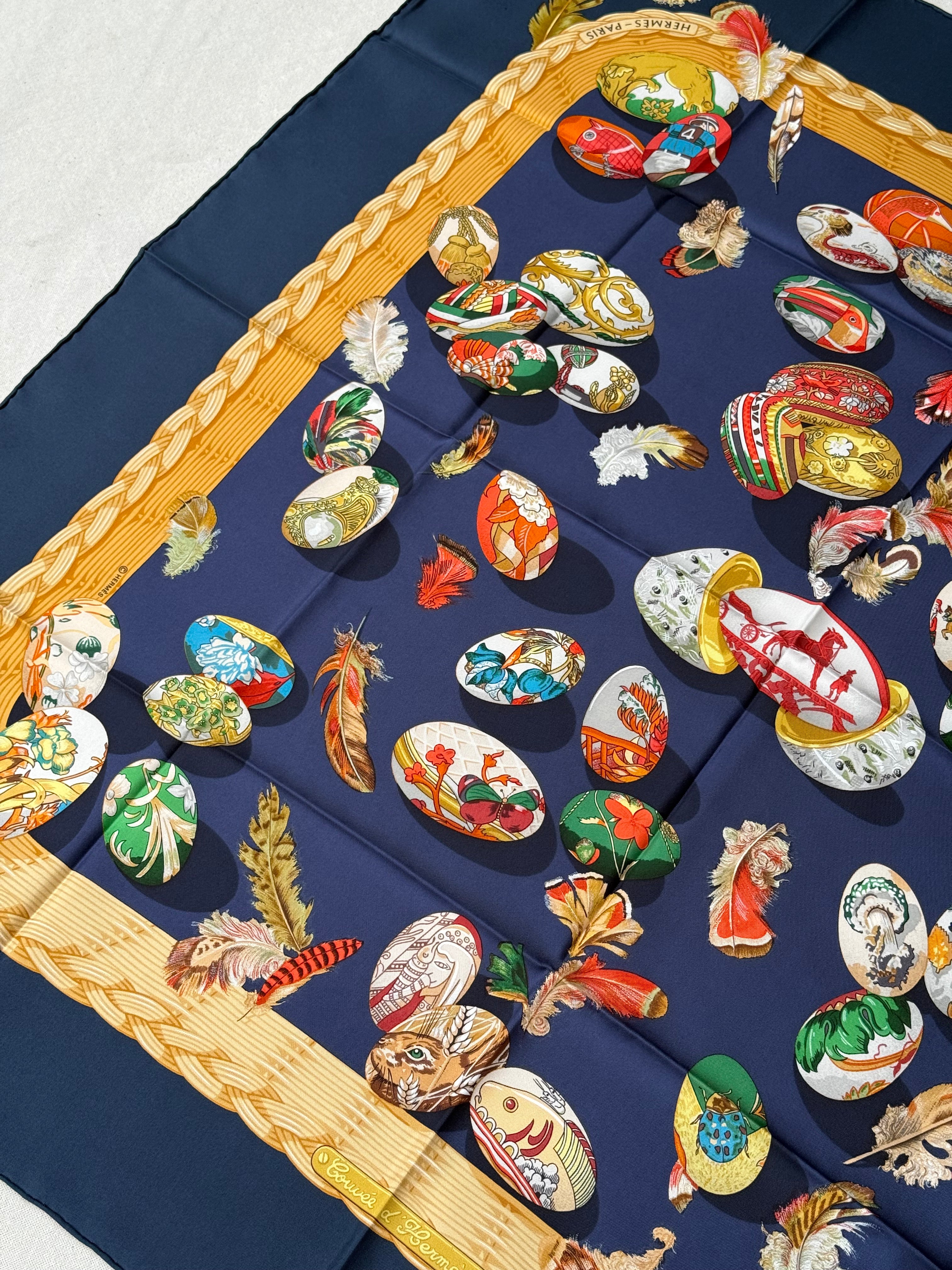 Foulard Hermès – Modèle Couvée d'Hermès