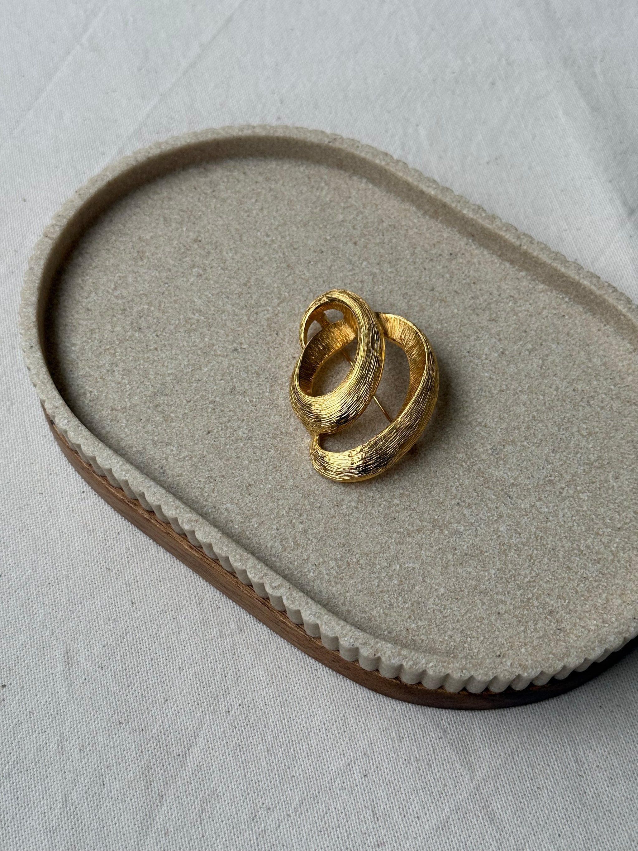 Broche vintage - Spirale brossée