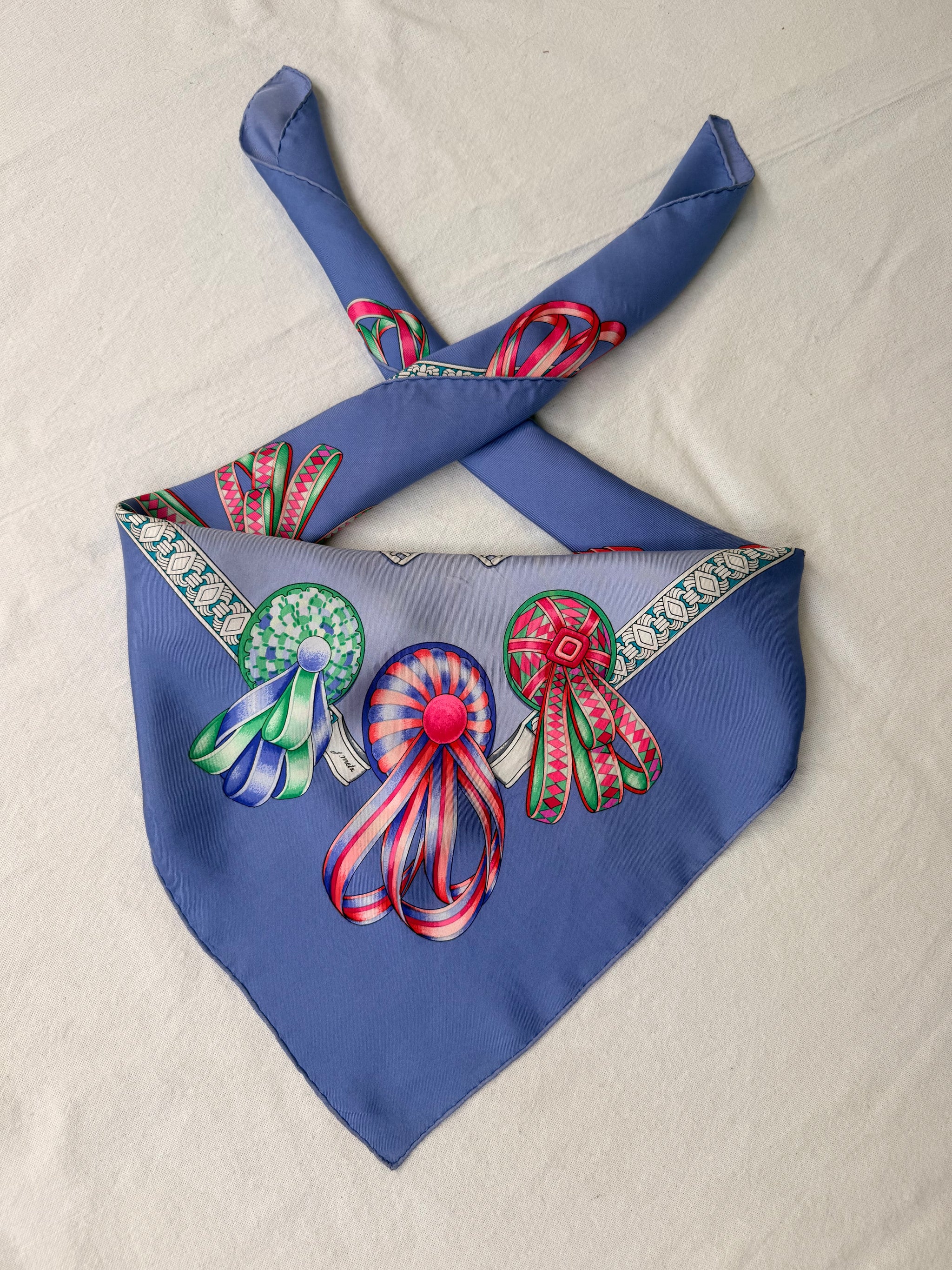 Foulard Hermès – Modèle Les Rubans Du Cheval