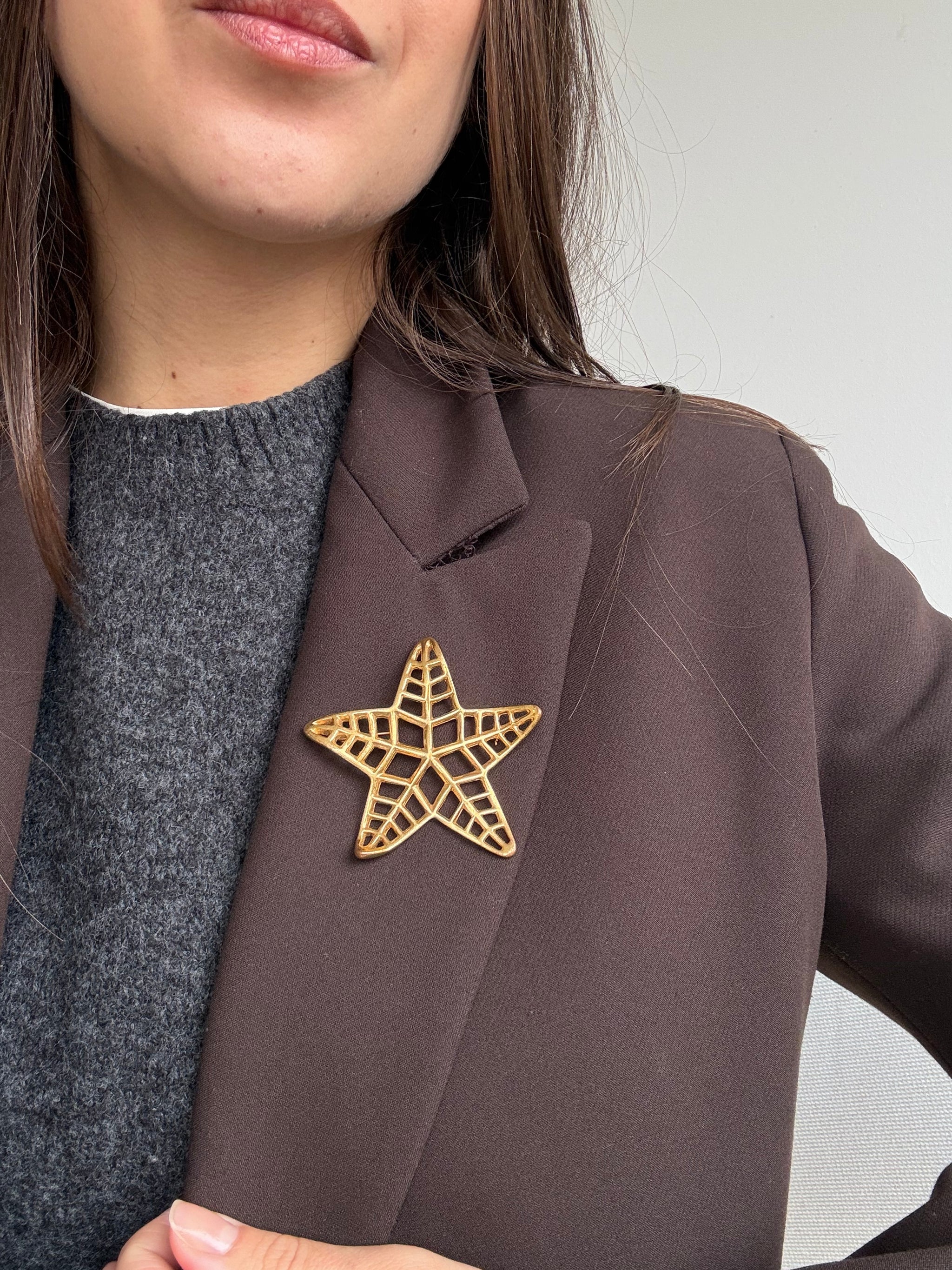 Broche vintage - Étoile ajourée