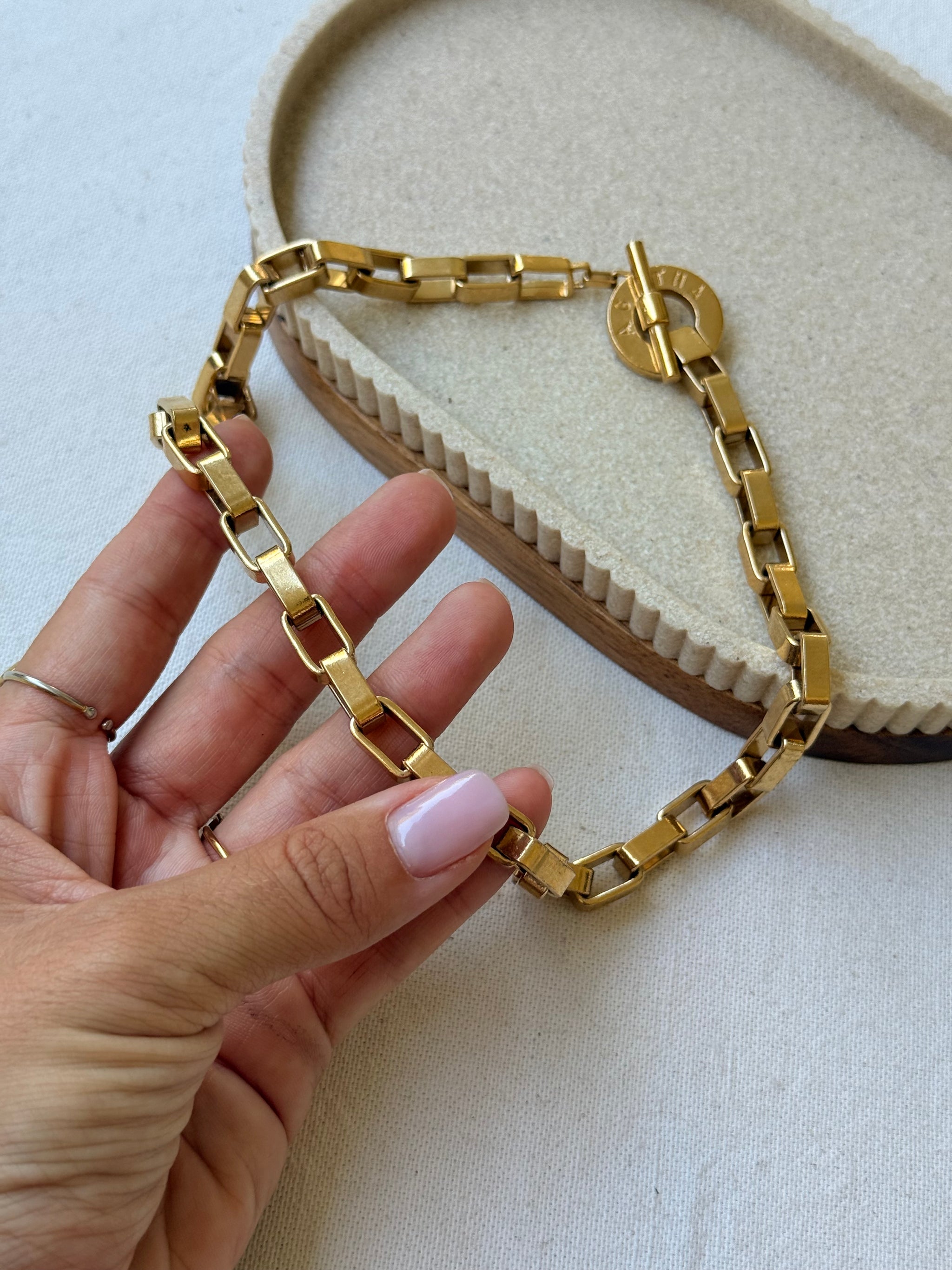 Collier Agatha Vintage - Maille rectangulaire dorée