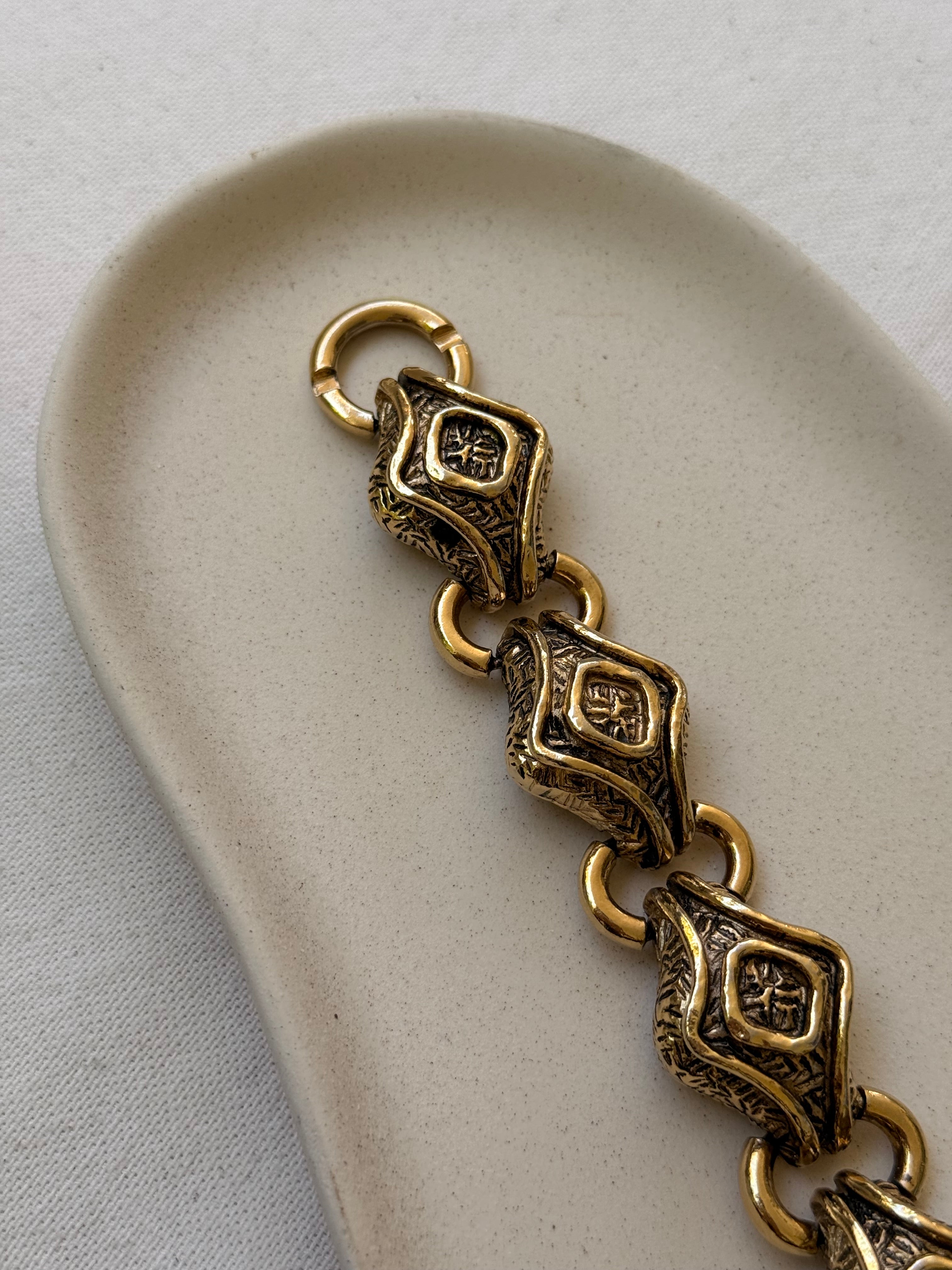 Bracelet Guy Laroche vintage - Maillons sculptés dorés