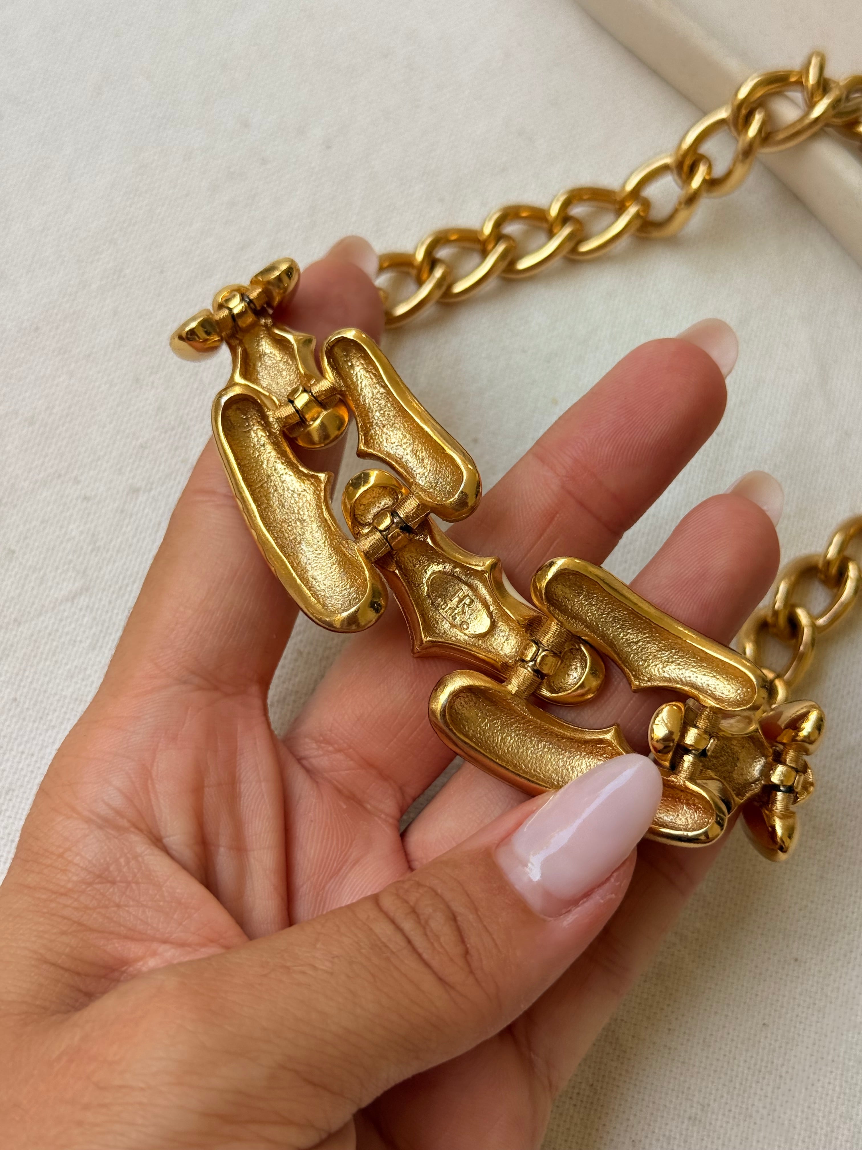 Collier Helena Rubinstein vintage - Maille dorée et émail ivoire