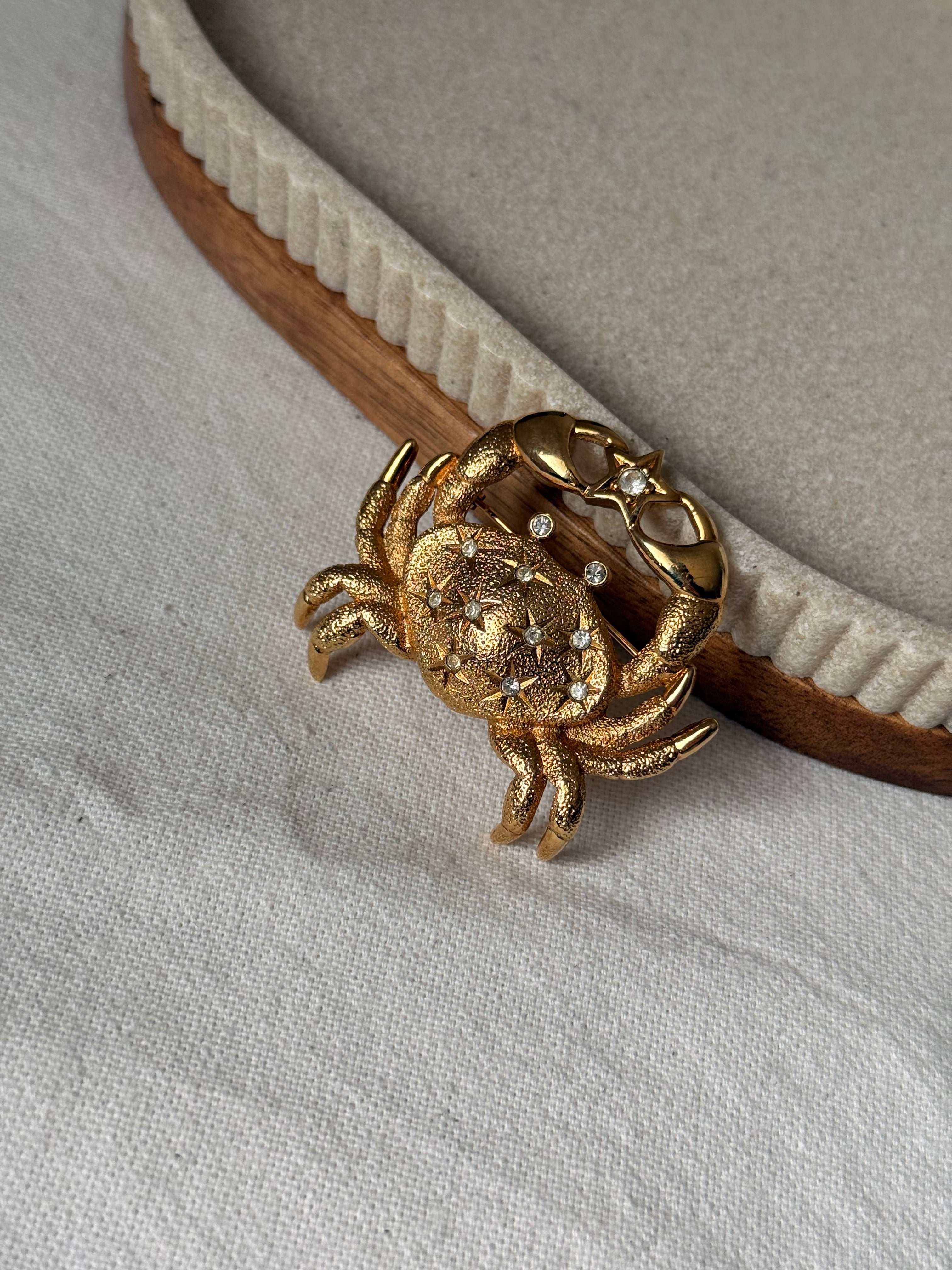 Broche Christian Dior vintage - Crabe doré orné de strass