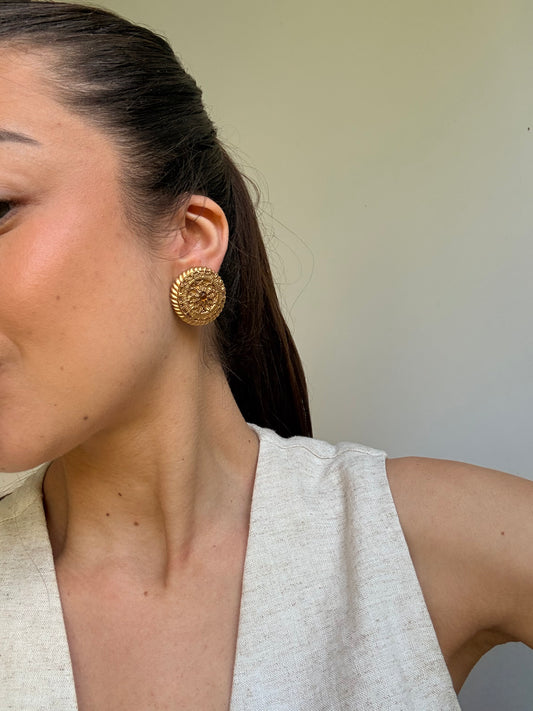 Boucles d’oreilles vintage - Centre floral sculpté