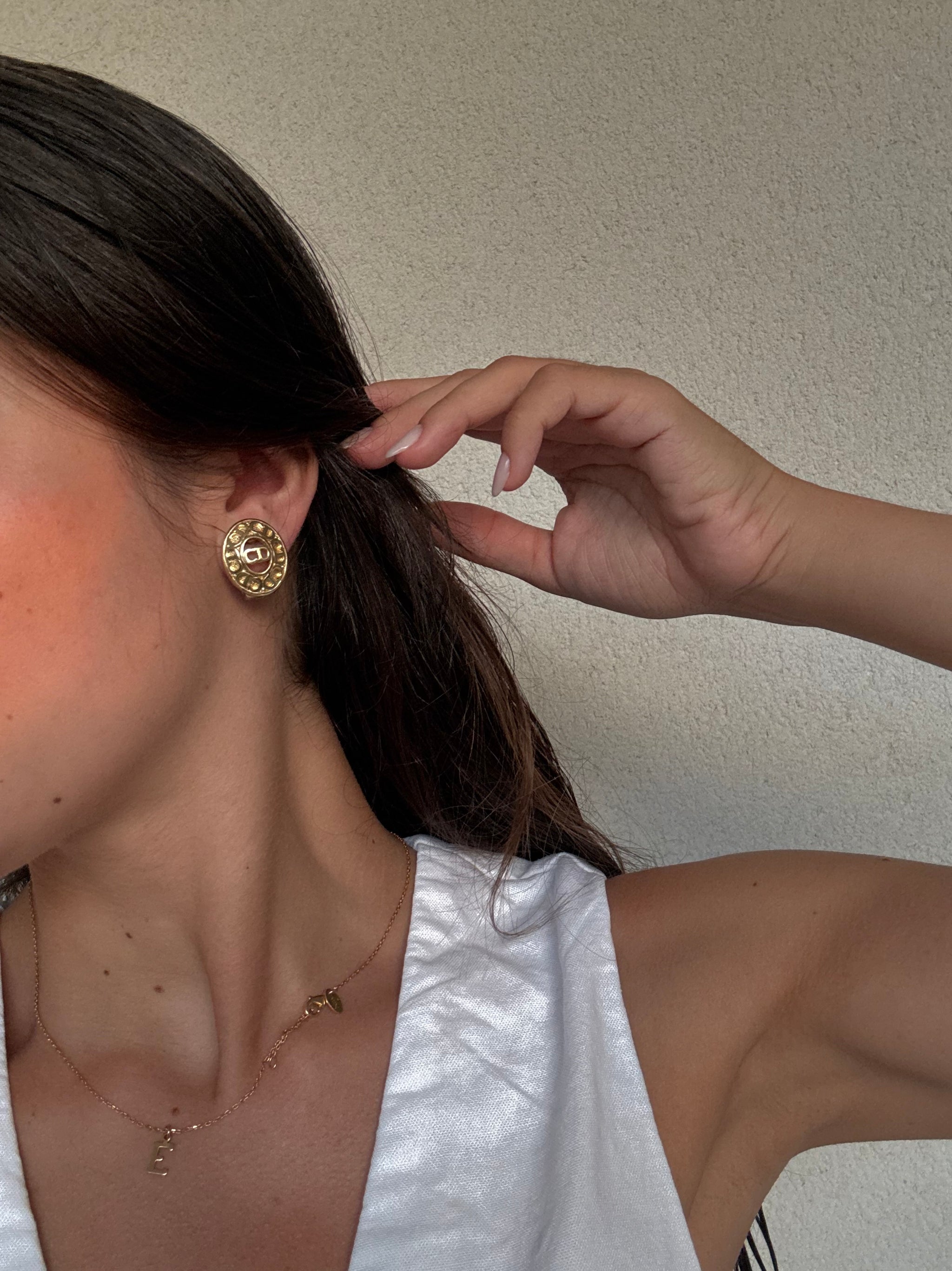Boucles d’oreilles Christian Dior vintage - Modèle ovale CD
