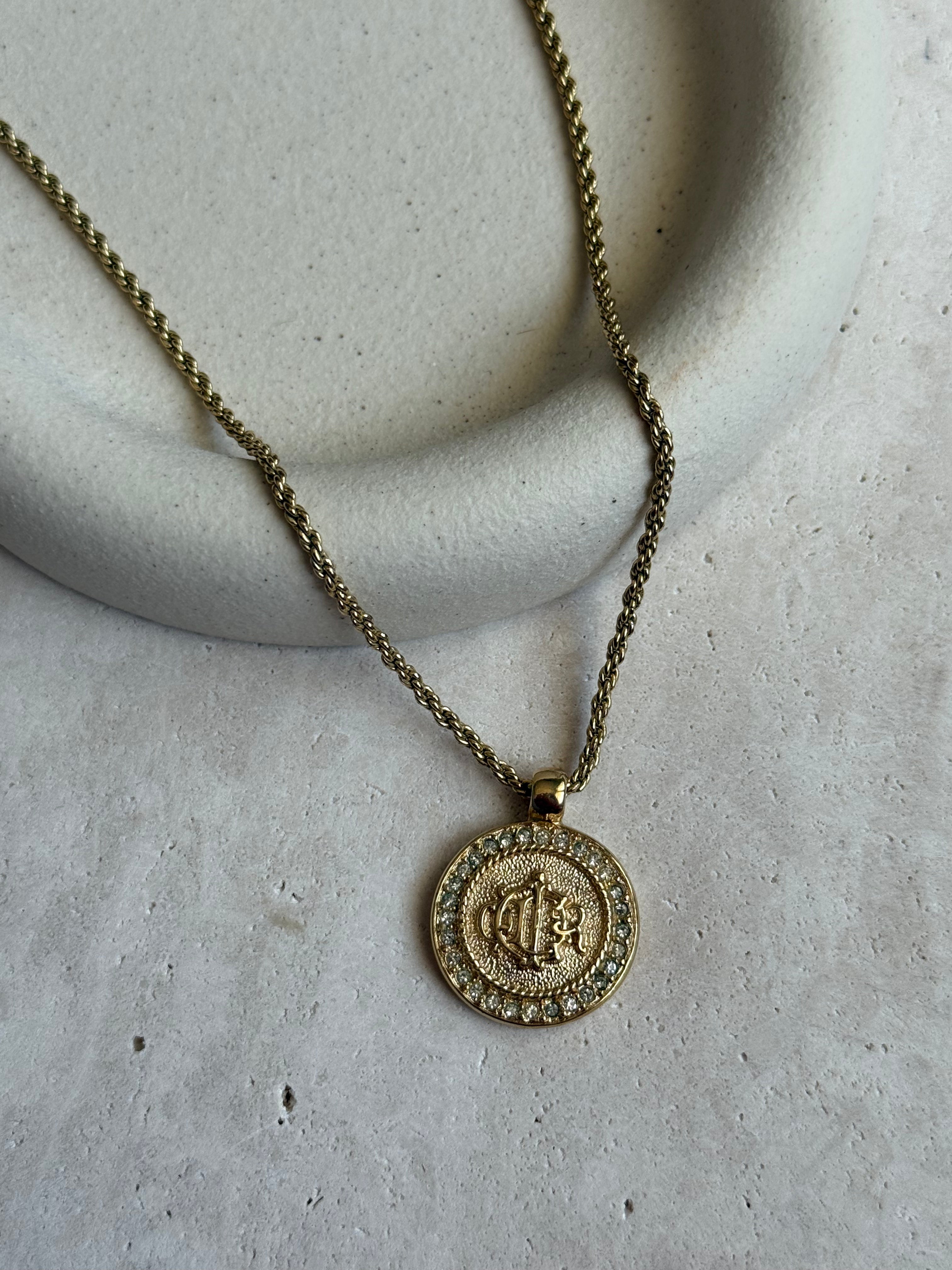 Collier Christian Dior vintage - médaillon Dior strass