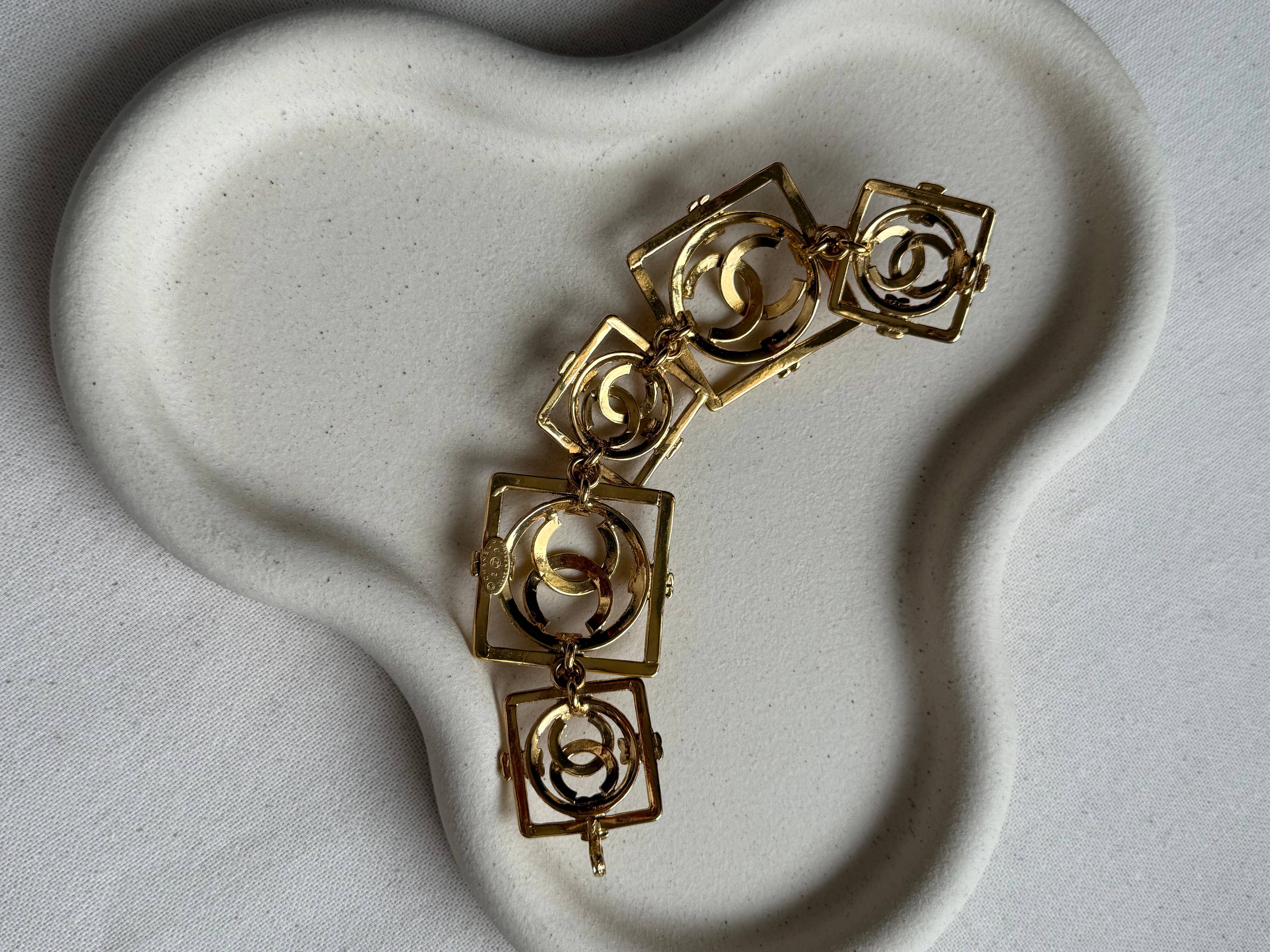 Bracelet Chanel vintage - Maillons carrés CC