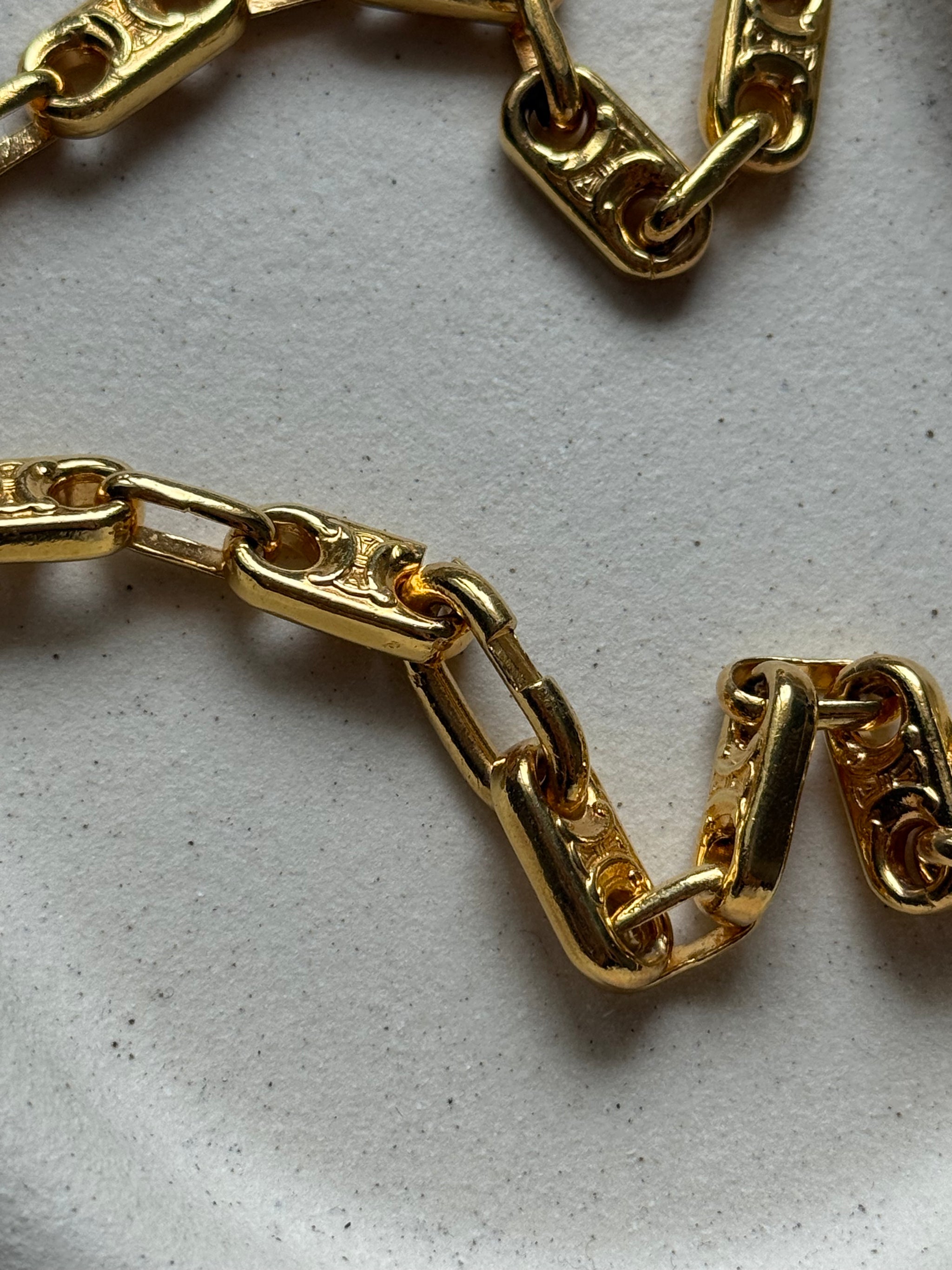 Sautoir Céline vintage – maillons triomphe dorés