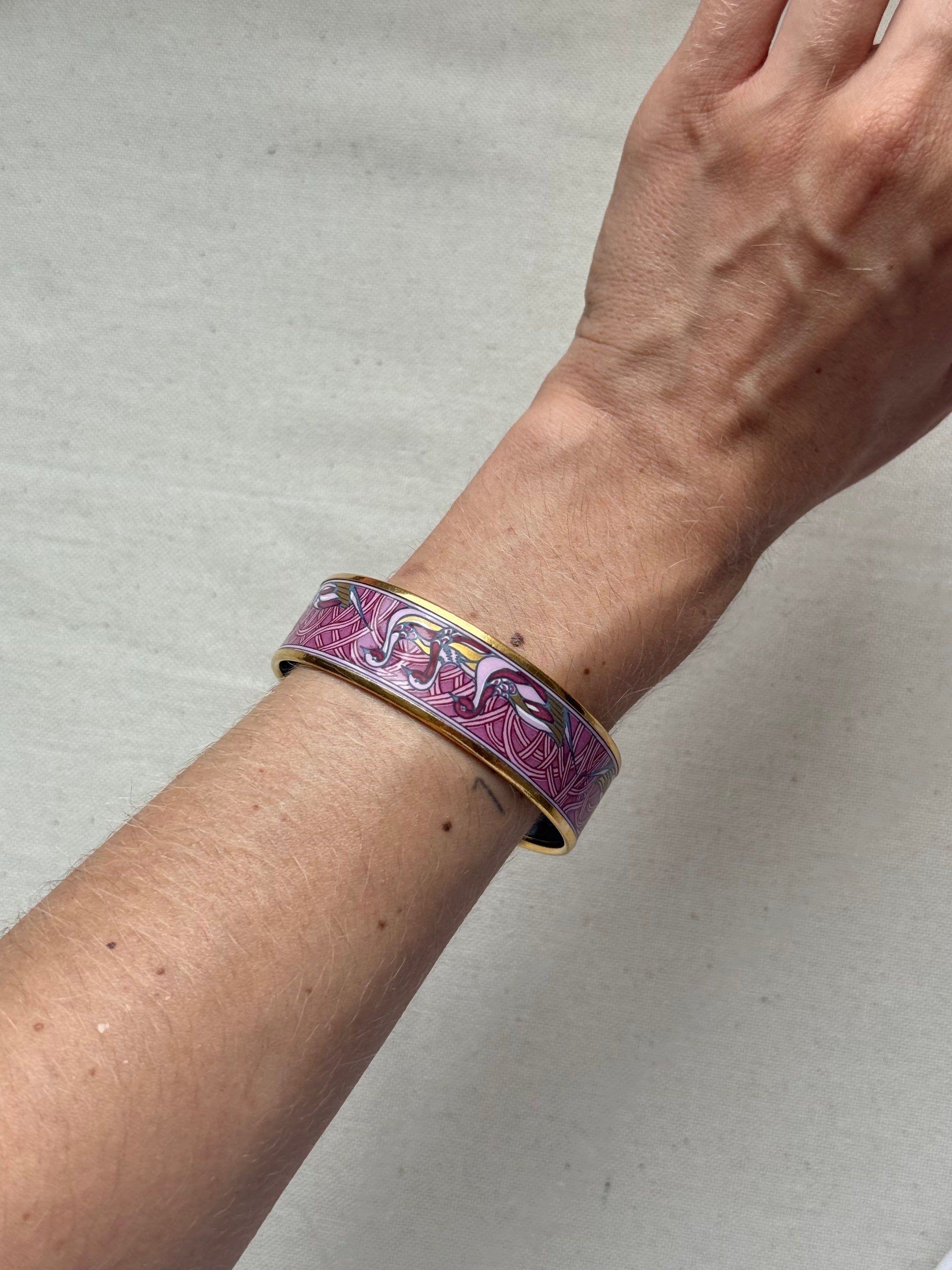 Bracelet large émaillé Hermès