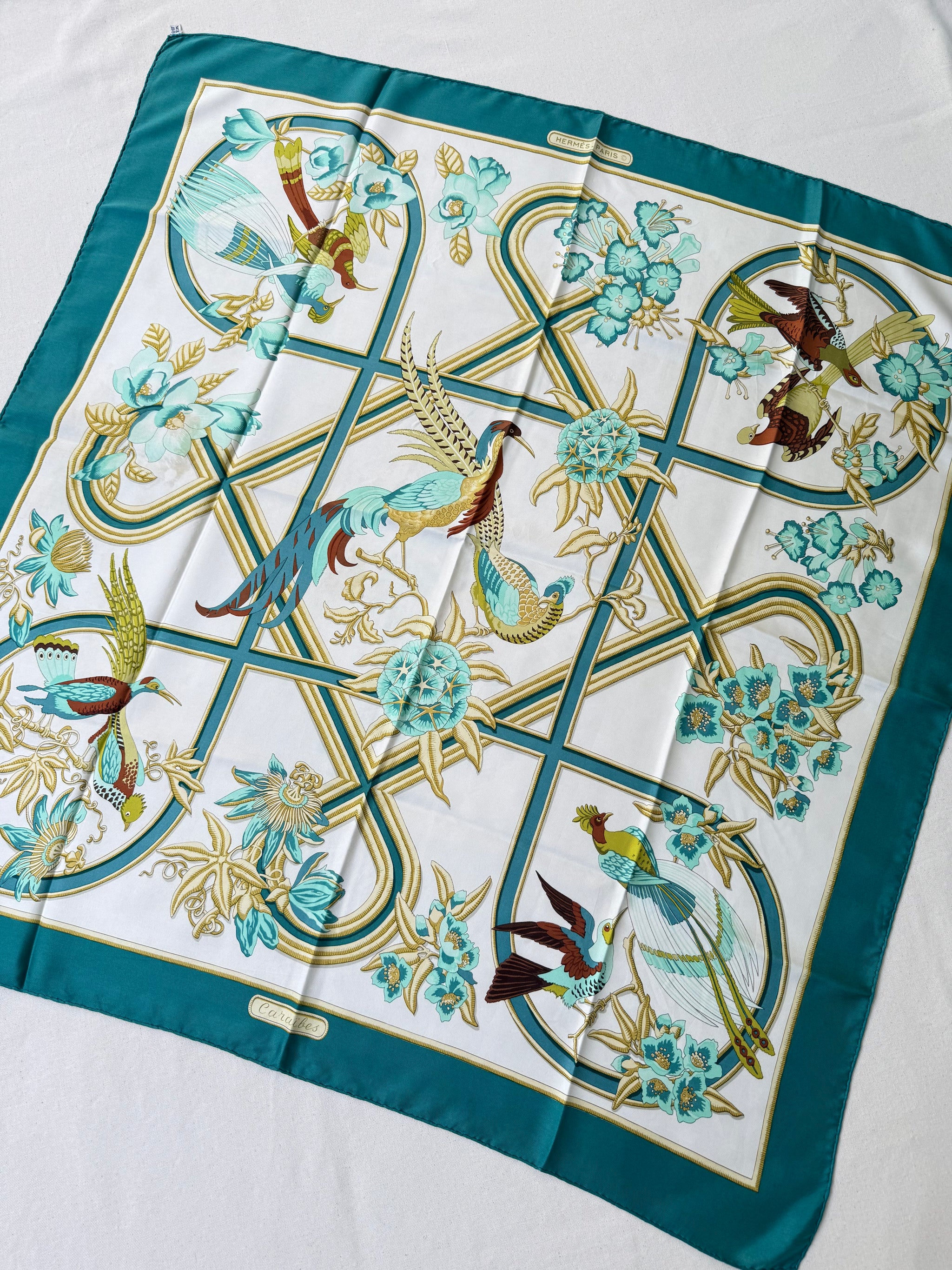 Foulard Hermès – Modèle Caraïbes