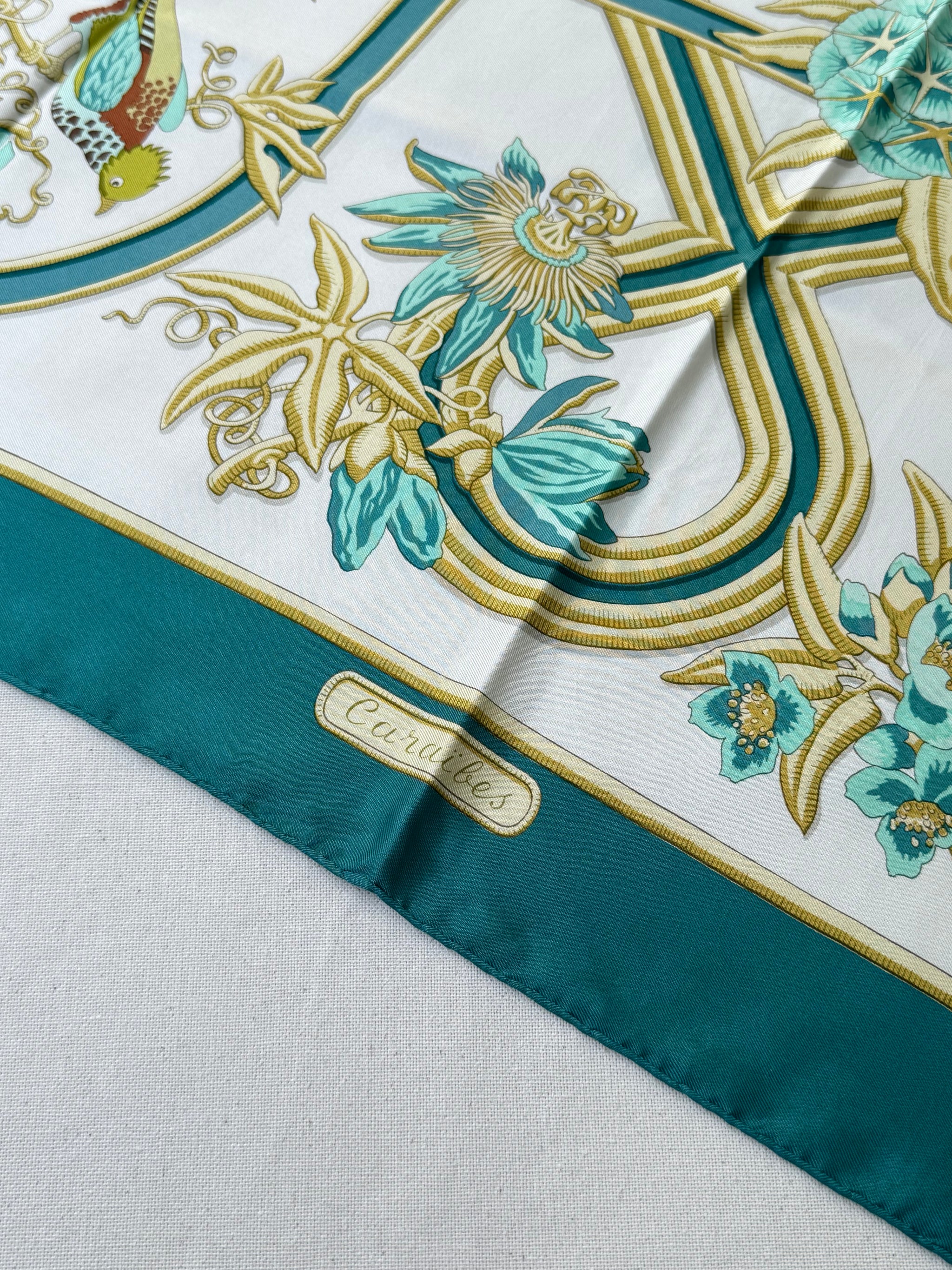 Foulard Hermès – Modèle Caraïbes