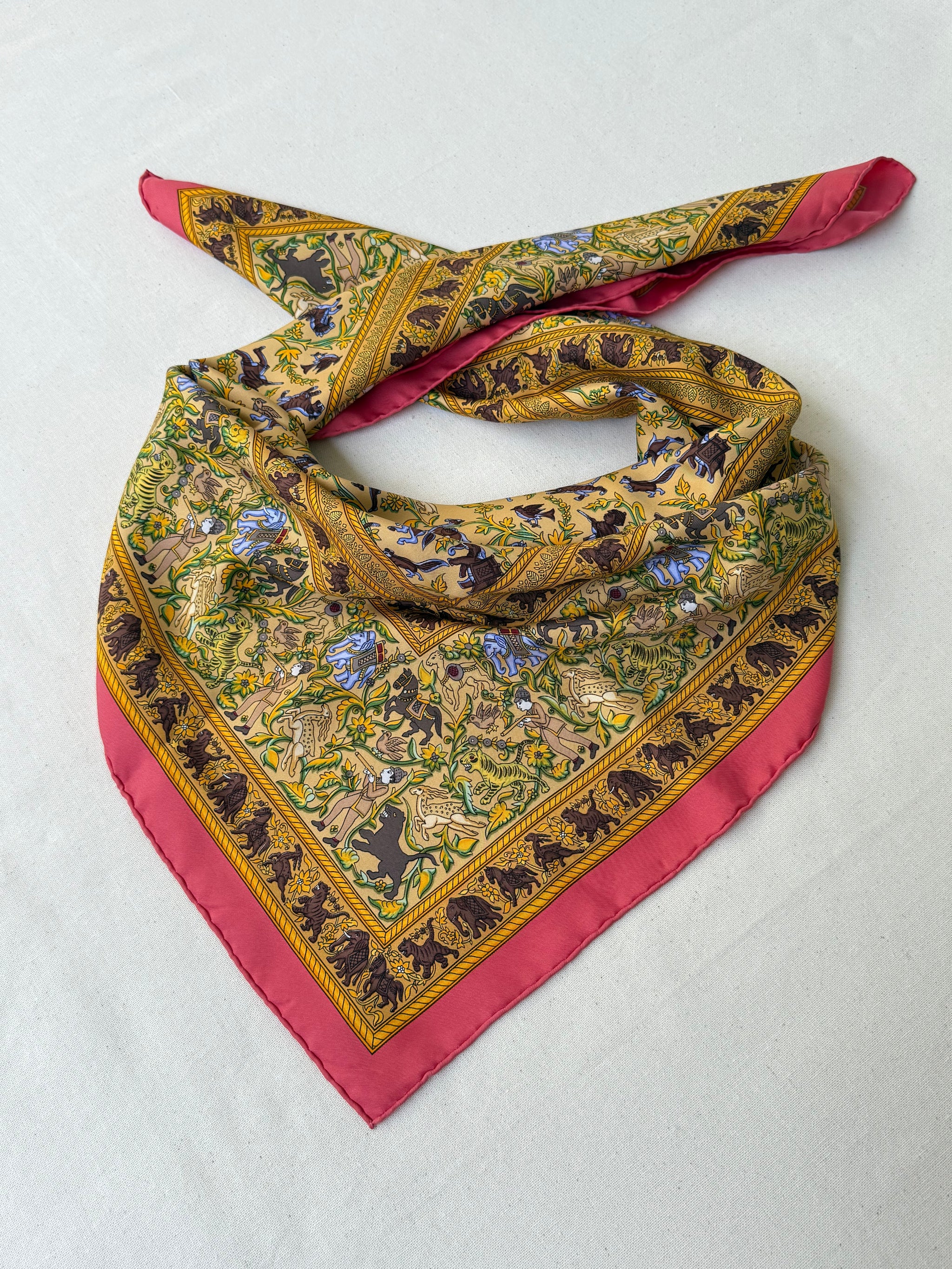 Foulard Hermès – Modèle Chasse en Inde