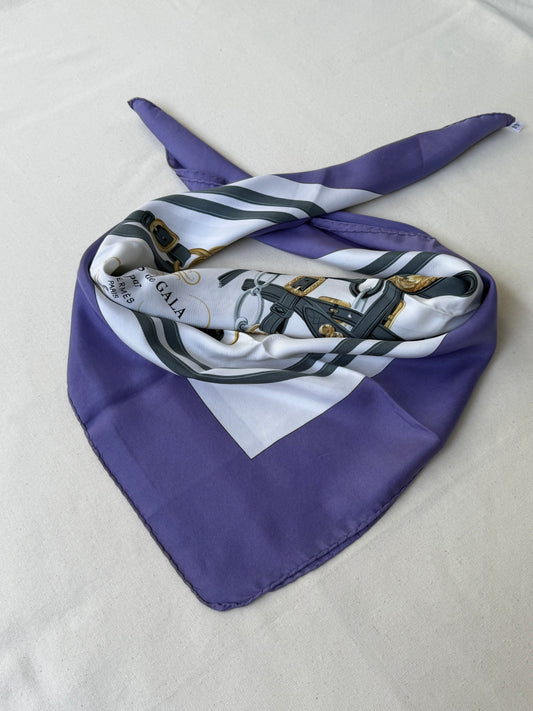 Foulard Hermès – Modèle Brides de Gala