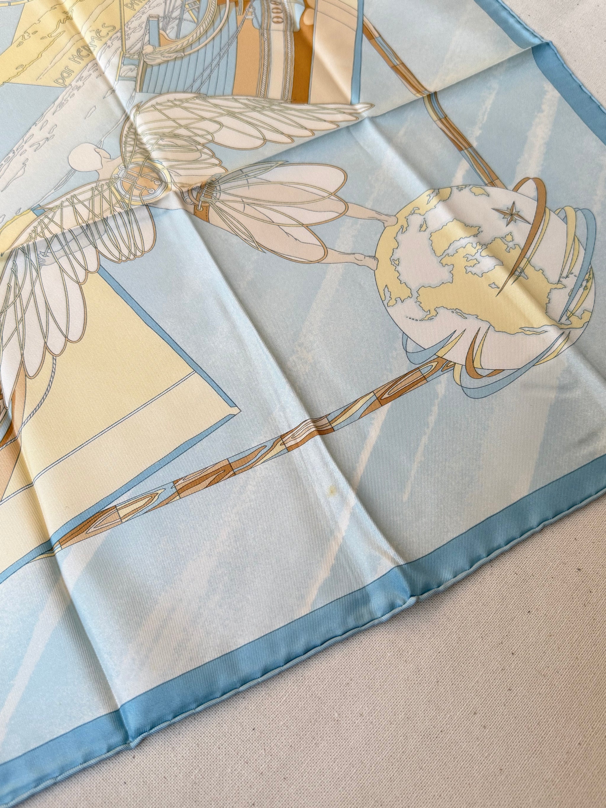 Foulard Hermès – Modèle Face au large