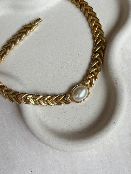Collier vintage maille épi et perle fantaisie centrale