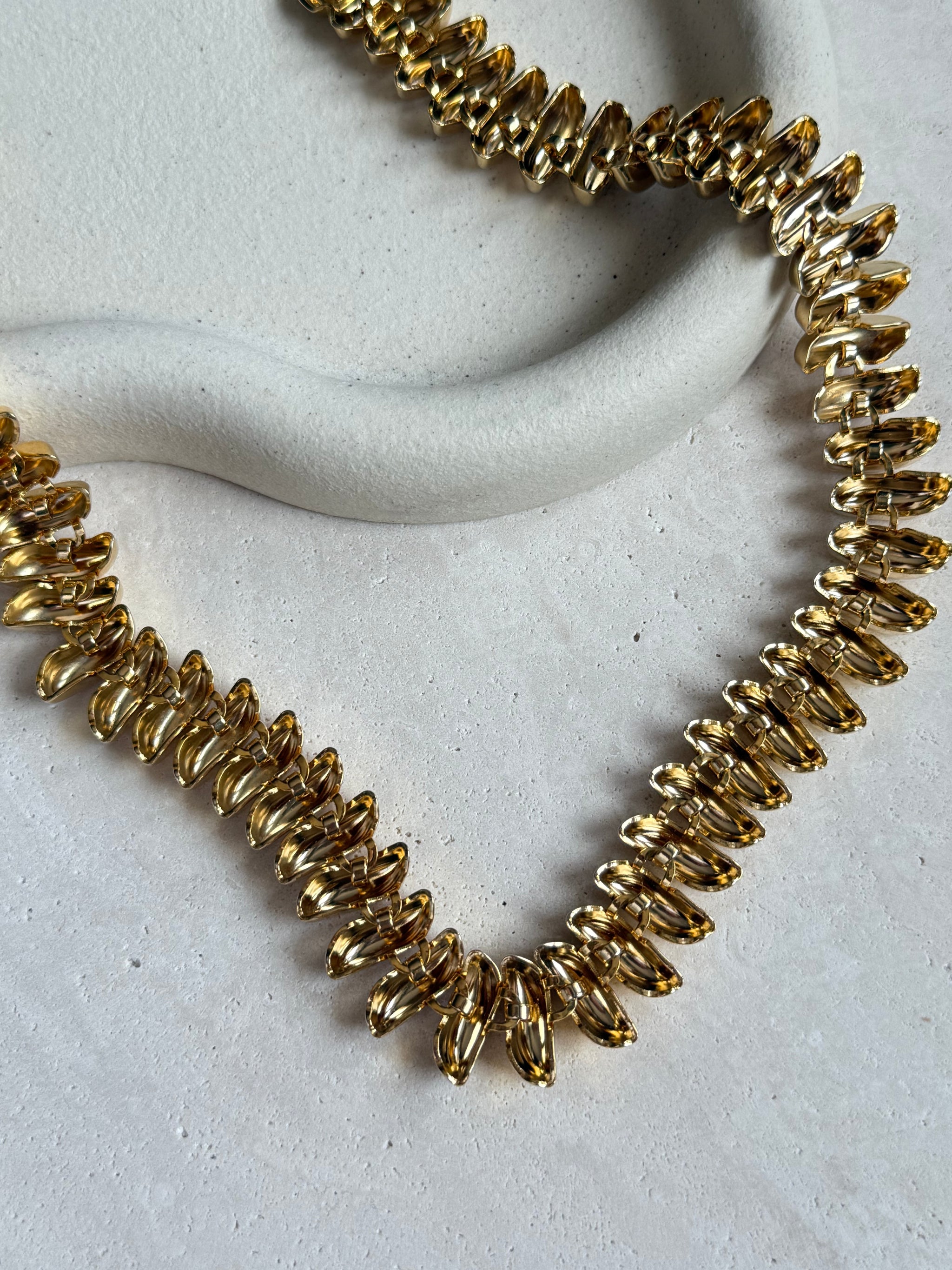 Collier vintage maille bombée