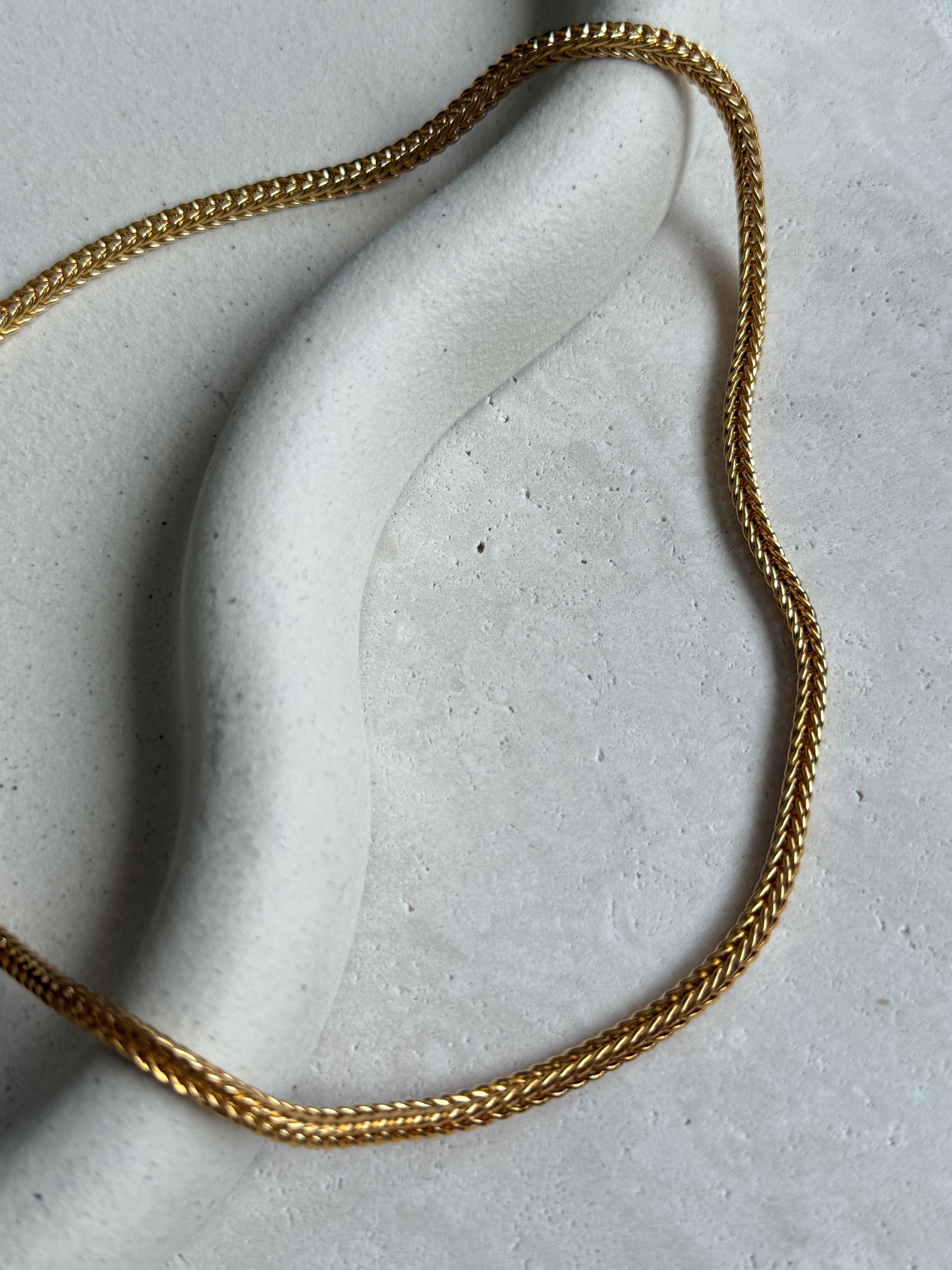 Collier vintage maille fine carrée