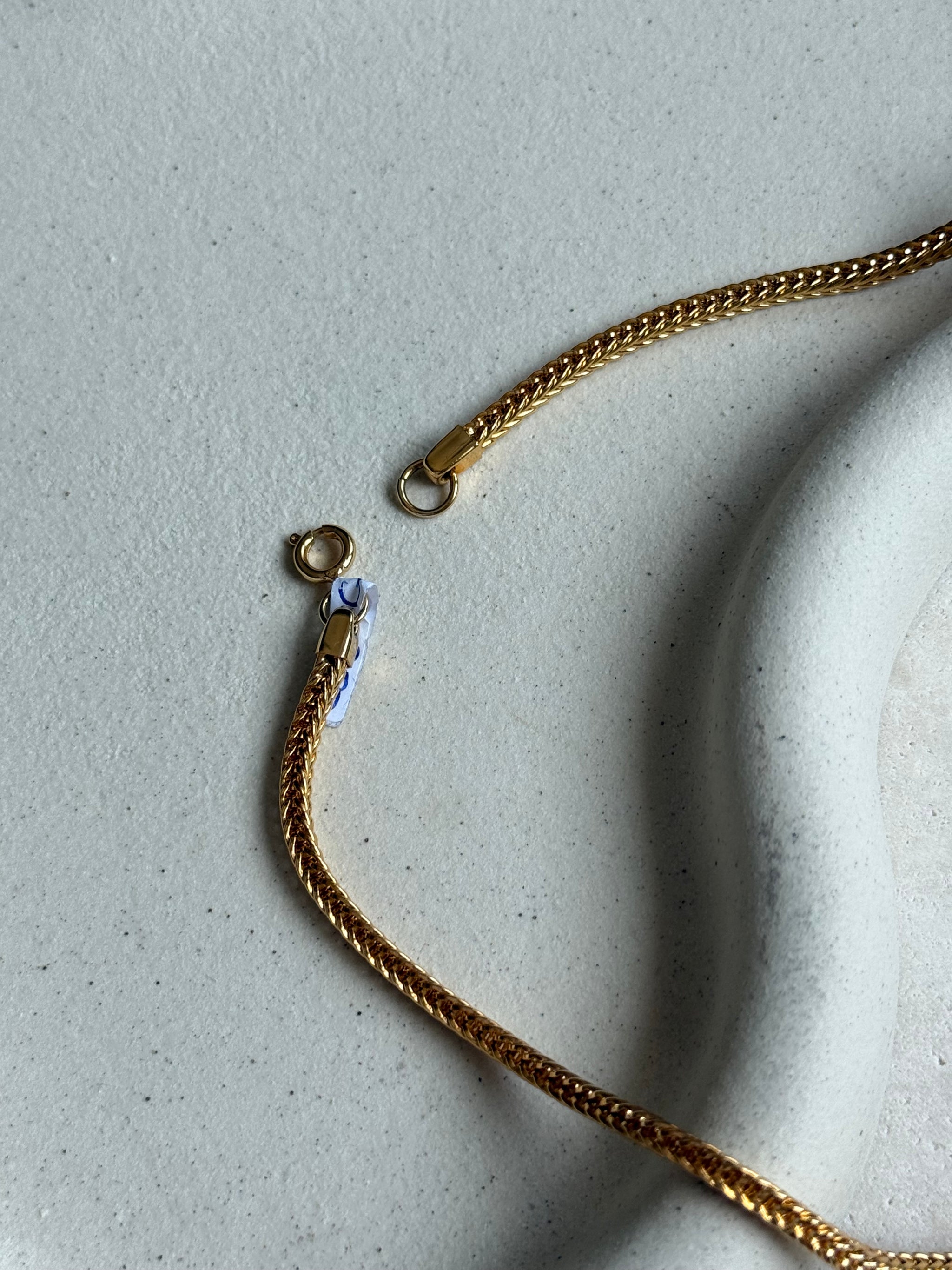 Collier vintage maille fine carrée