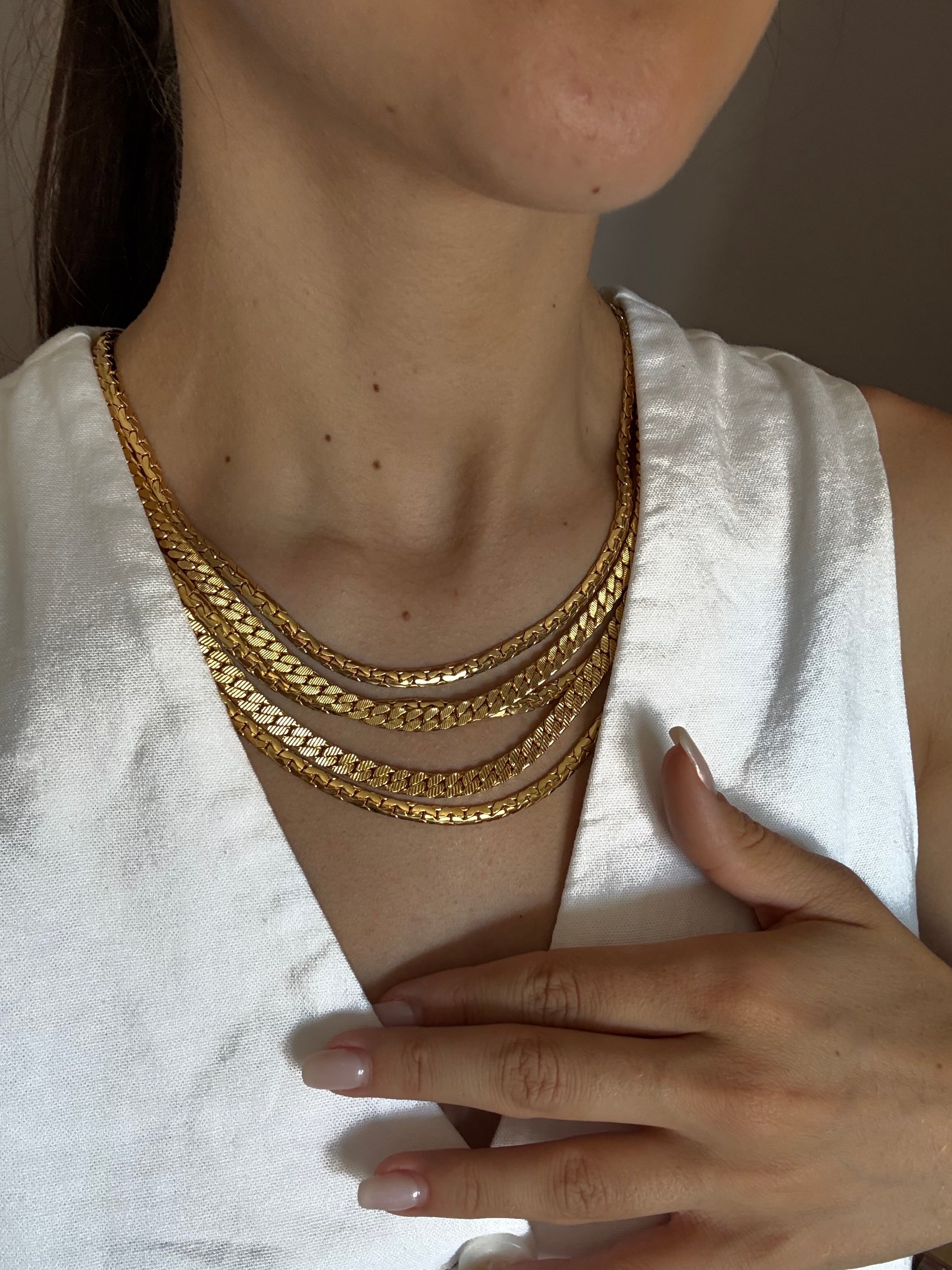 Collier multi-rangs chaines dorées vintage