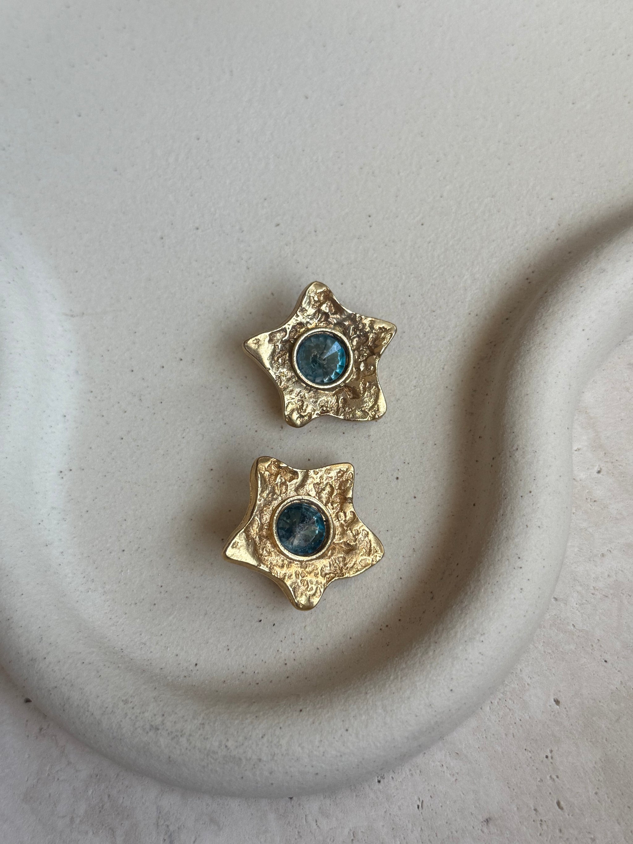 Boucles d’oreilles vintage étoiles strass bleus