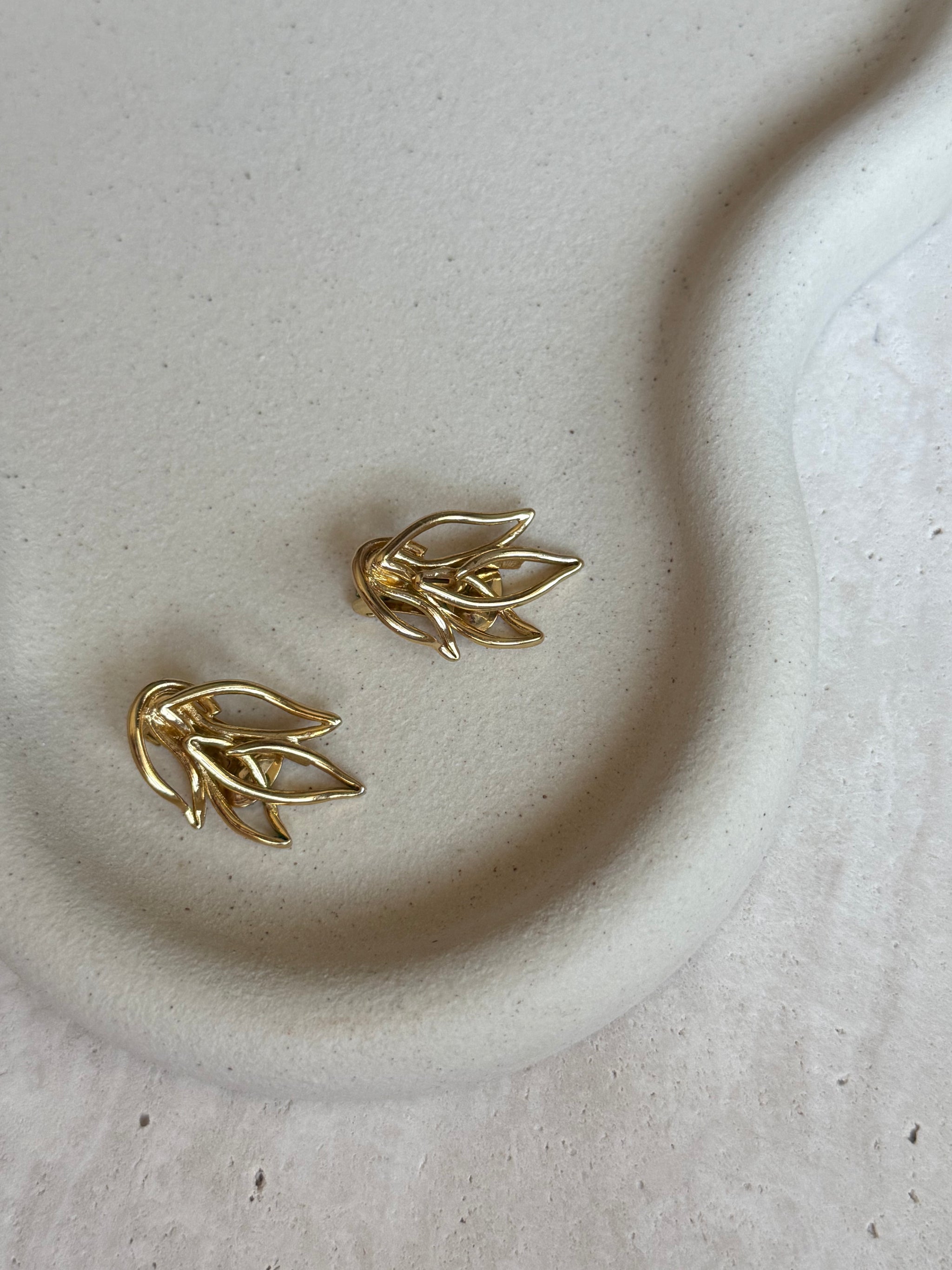 Boucles d’oreilles vintage feuilles dorées Orena