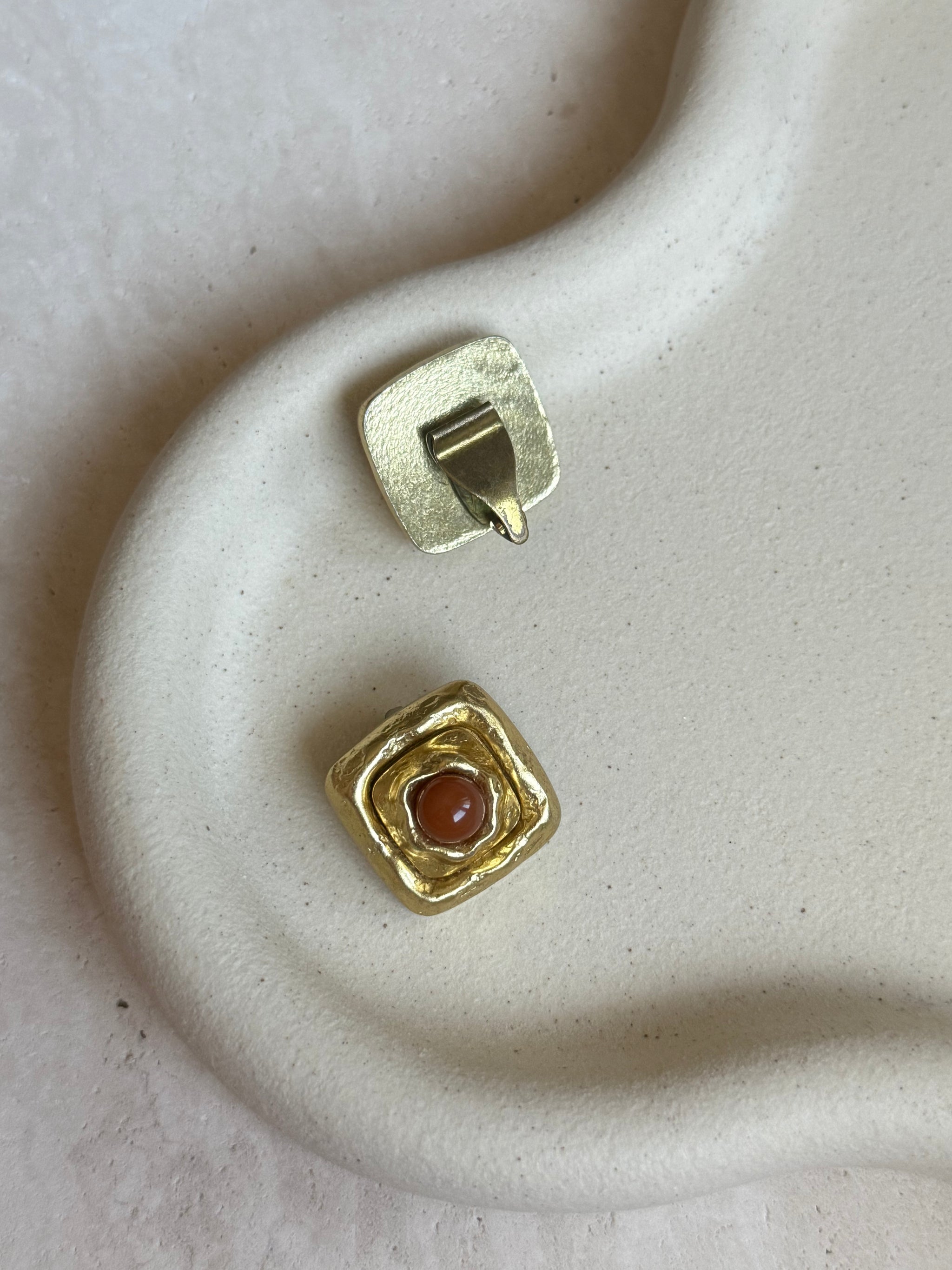 Boucles d’oreilles vintage carrées terracotta