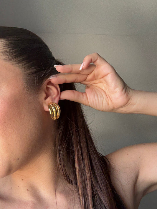 Boucles d’oreilles vintage créoles dorées