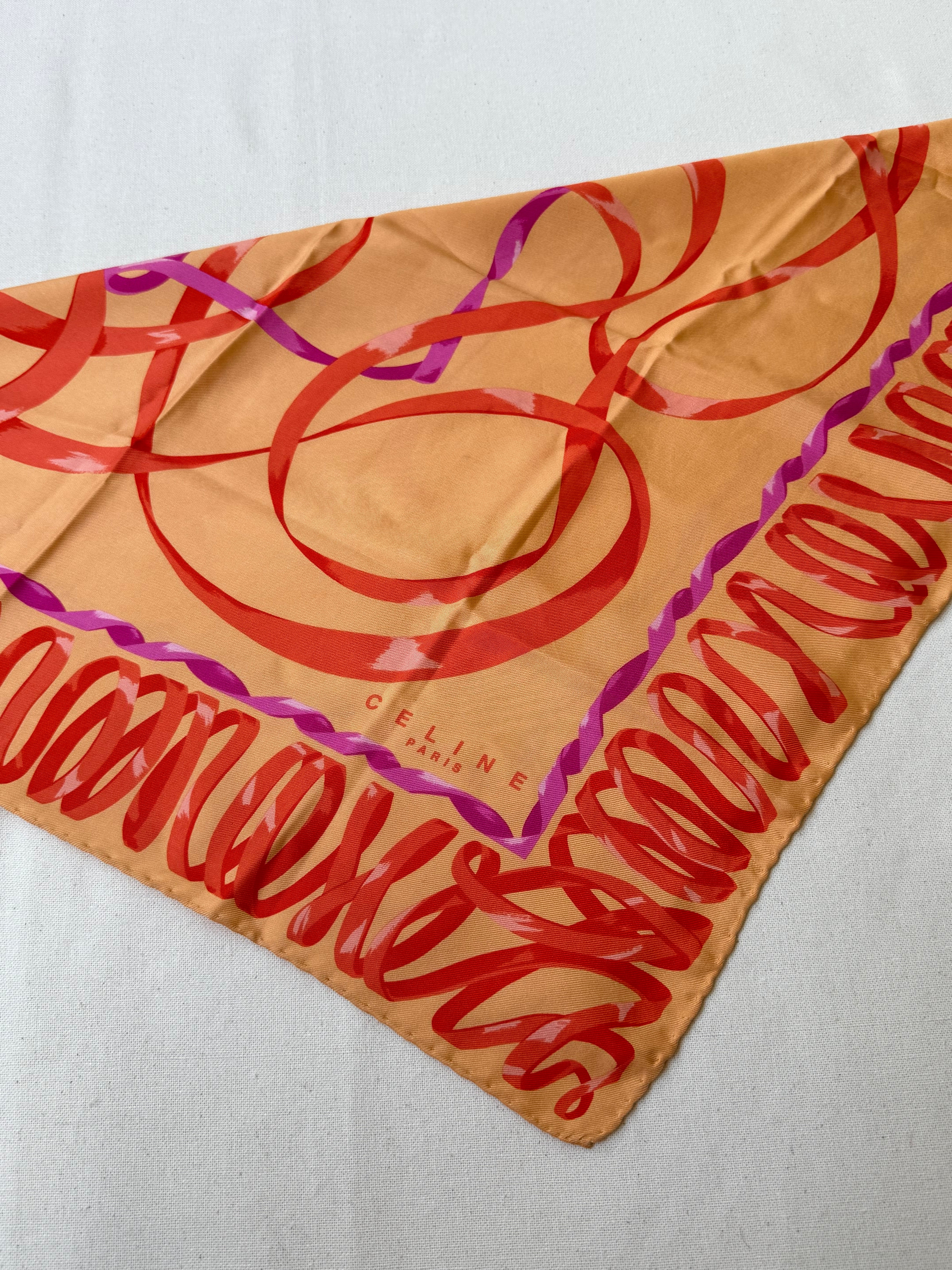 Foulard Céline – Modèle orangé et rubans