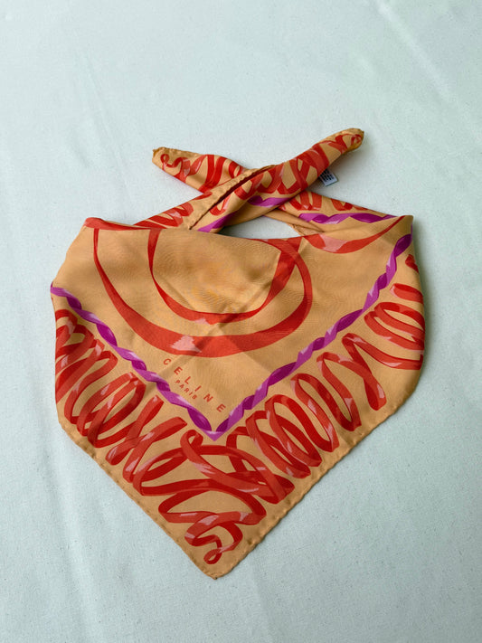 Foulard Céline – Modèle orangé et rubans