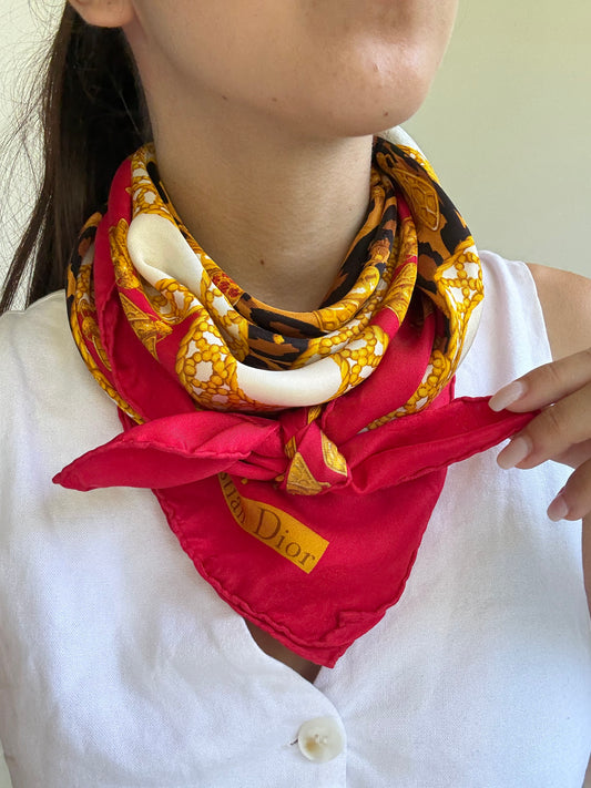 Foulard Christian Dior – Modèle léopard et abeilles