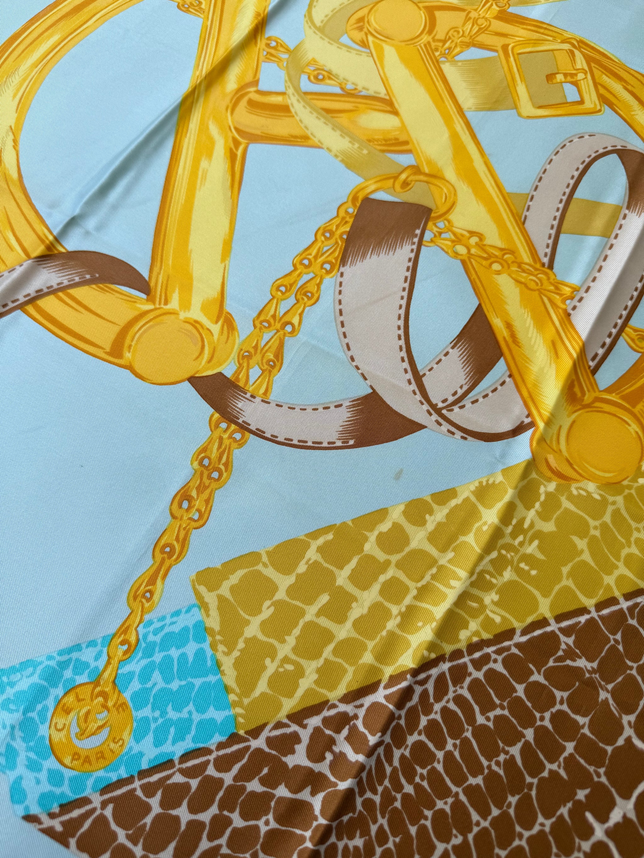 Foulard Céline – Modèle étriers et serpent