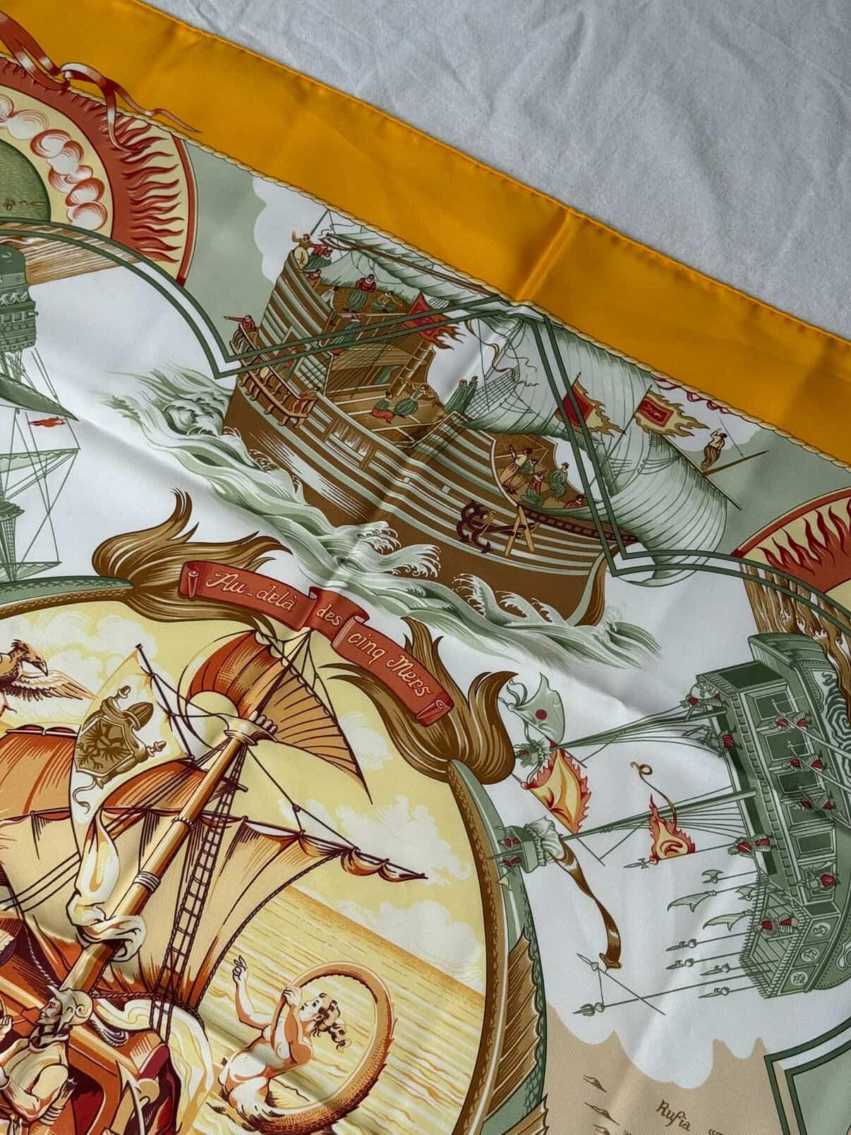 Foulard Hermès – Modèle Au delà des 5 mers